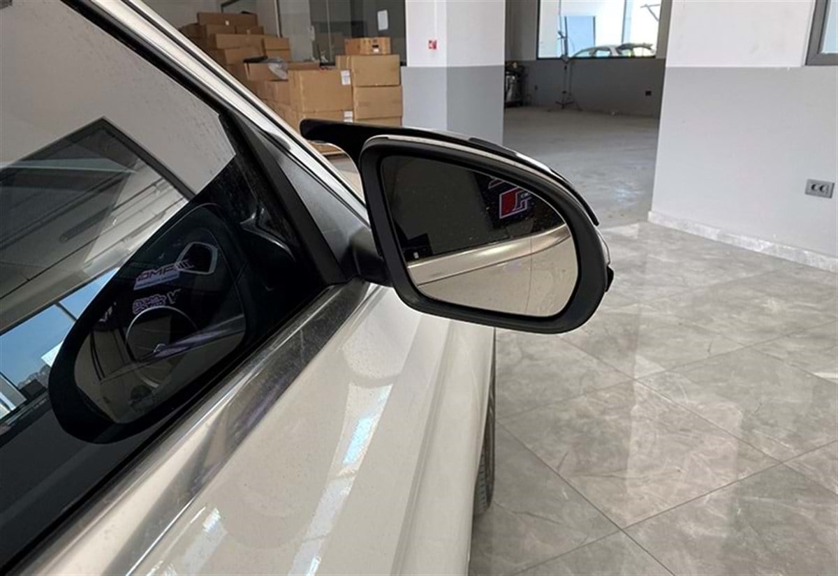 W205 Batman Mirror Cover Piano Black  2015-2019 2015.2018 - 2019. .... W205 Sedan, C205 Coupe - C Series