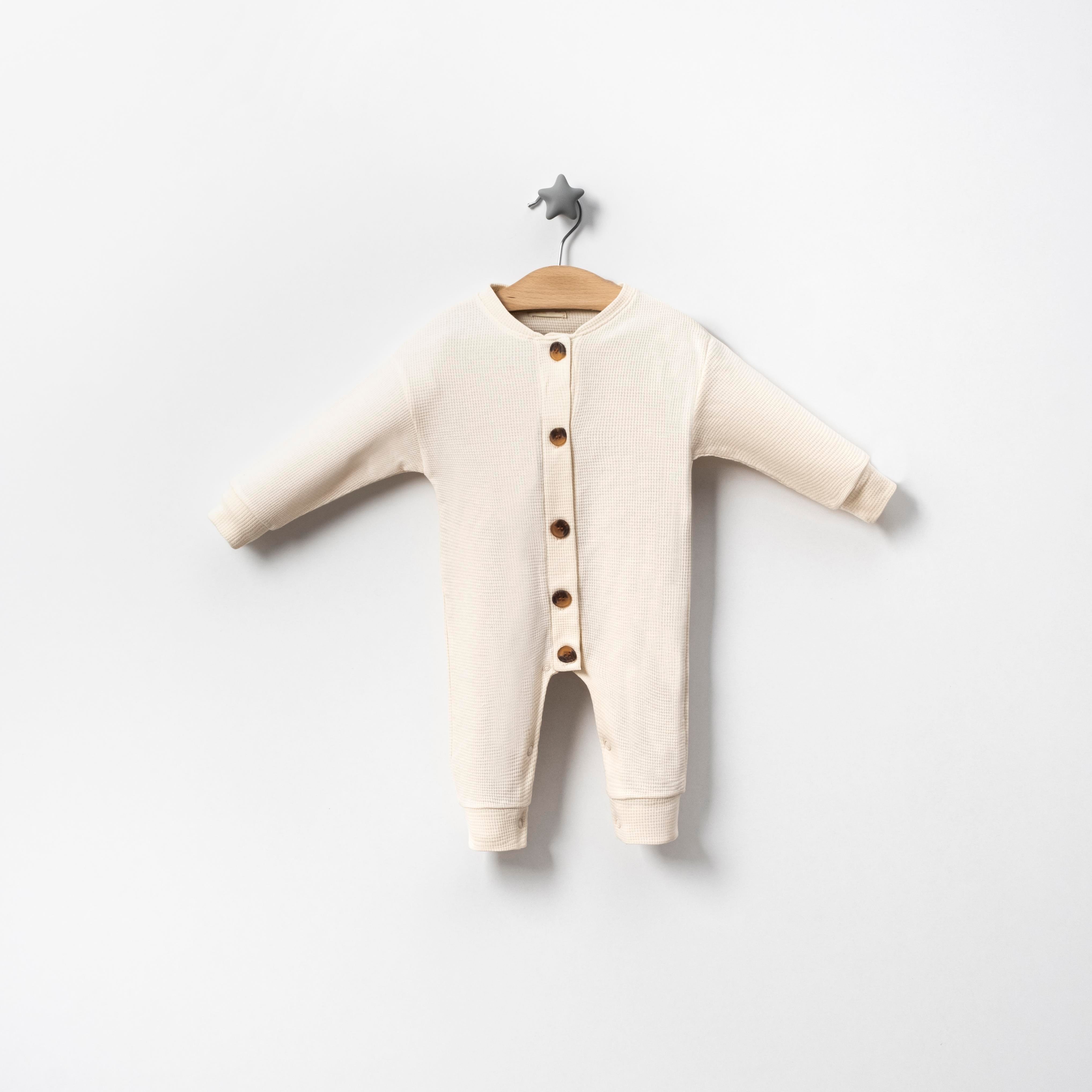 Waffle Düğme Detaylı Erkek Bebek Tulum