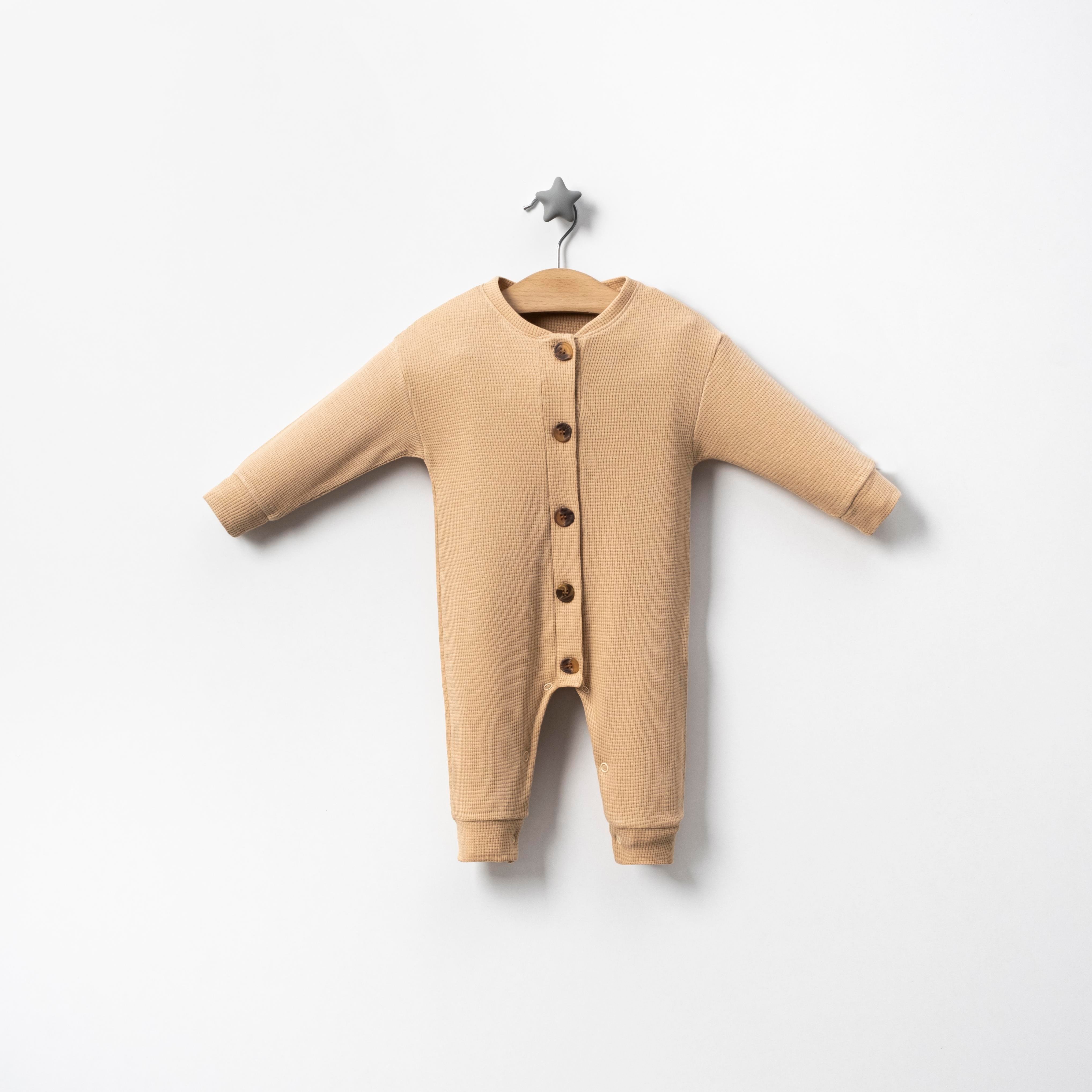 Waffle Düğme Detaylı Erkek Bebek Tulum