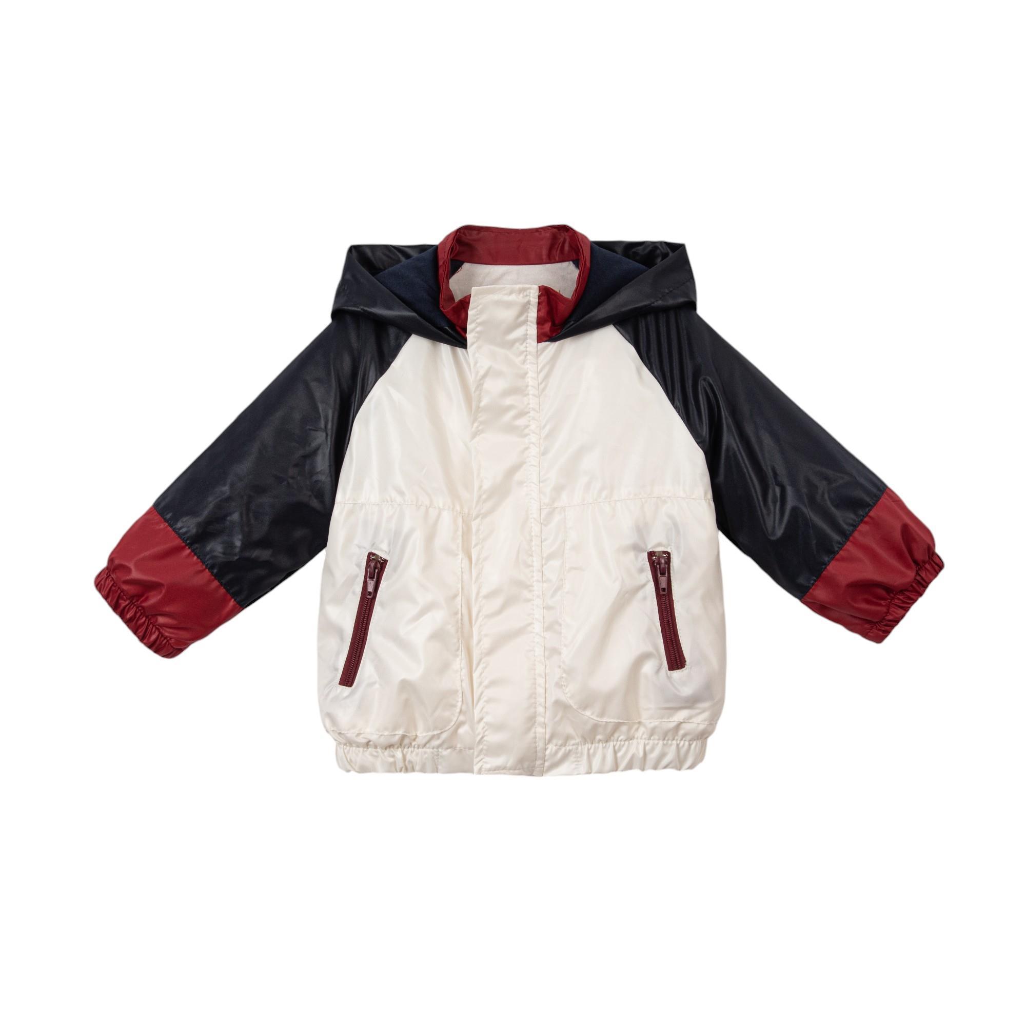 Yola Yağmurluklu Kız Bebek Üçlü Takım