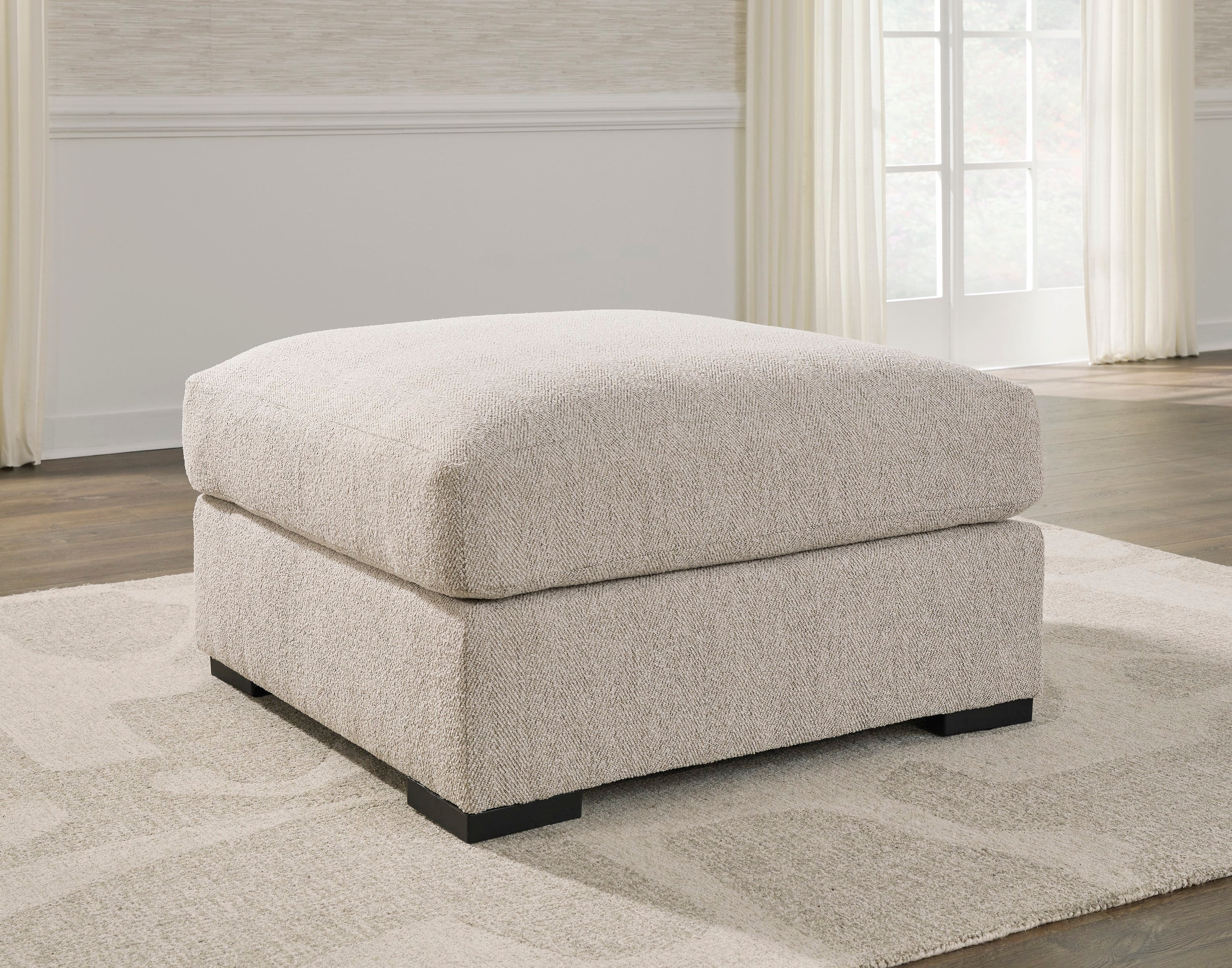 Ballyton Oversized Puf
