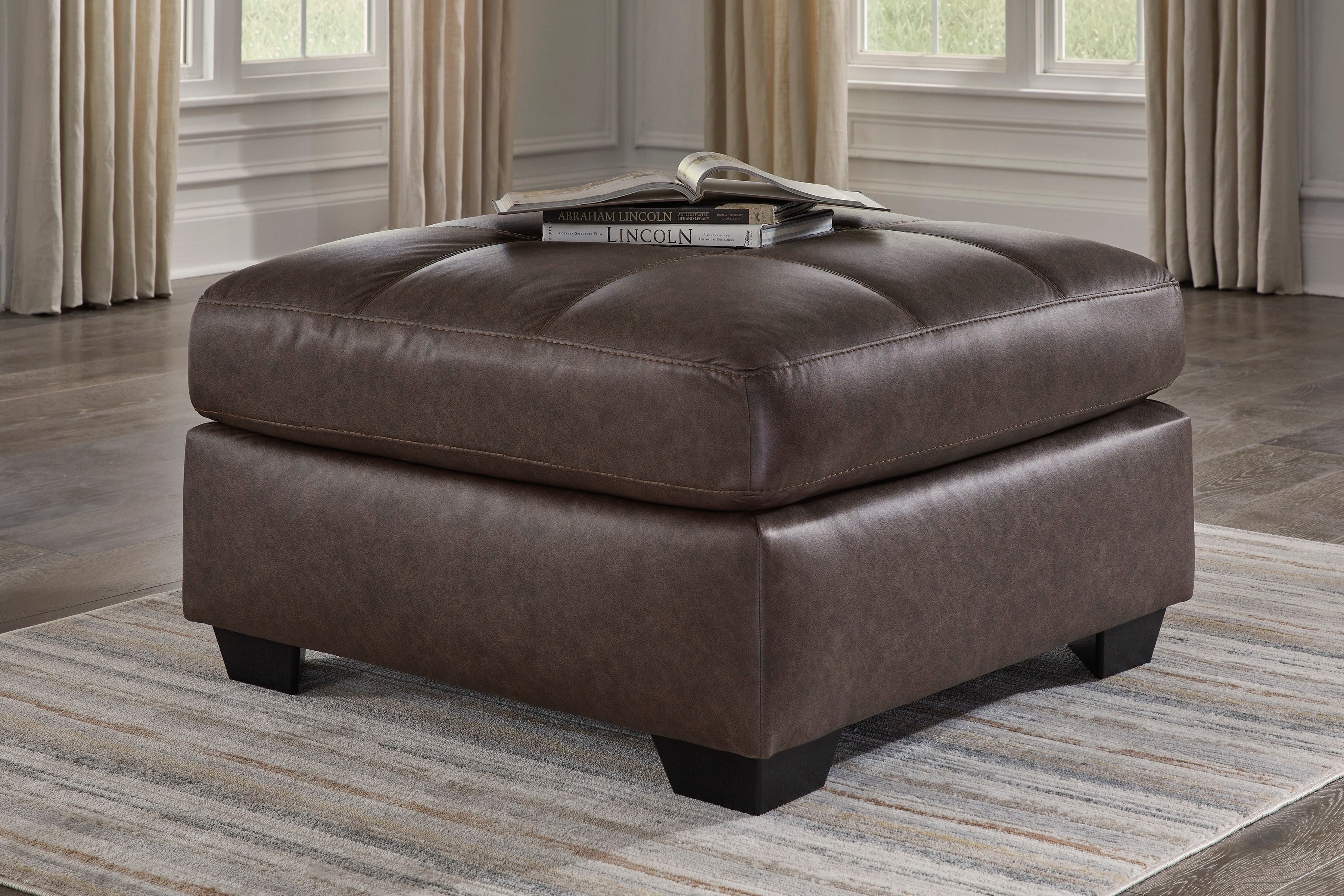 Barlin Mills Oversized Puf
