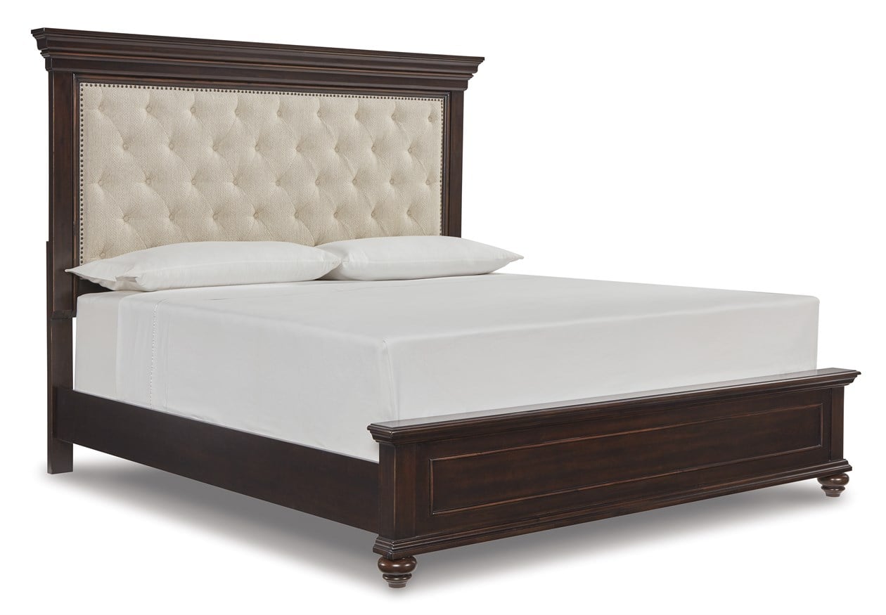 brynhurst-queen-upholstered-panel-head-3-d227.jpg
