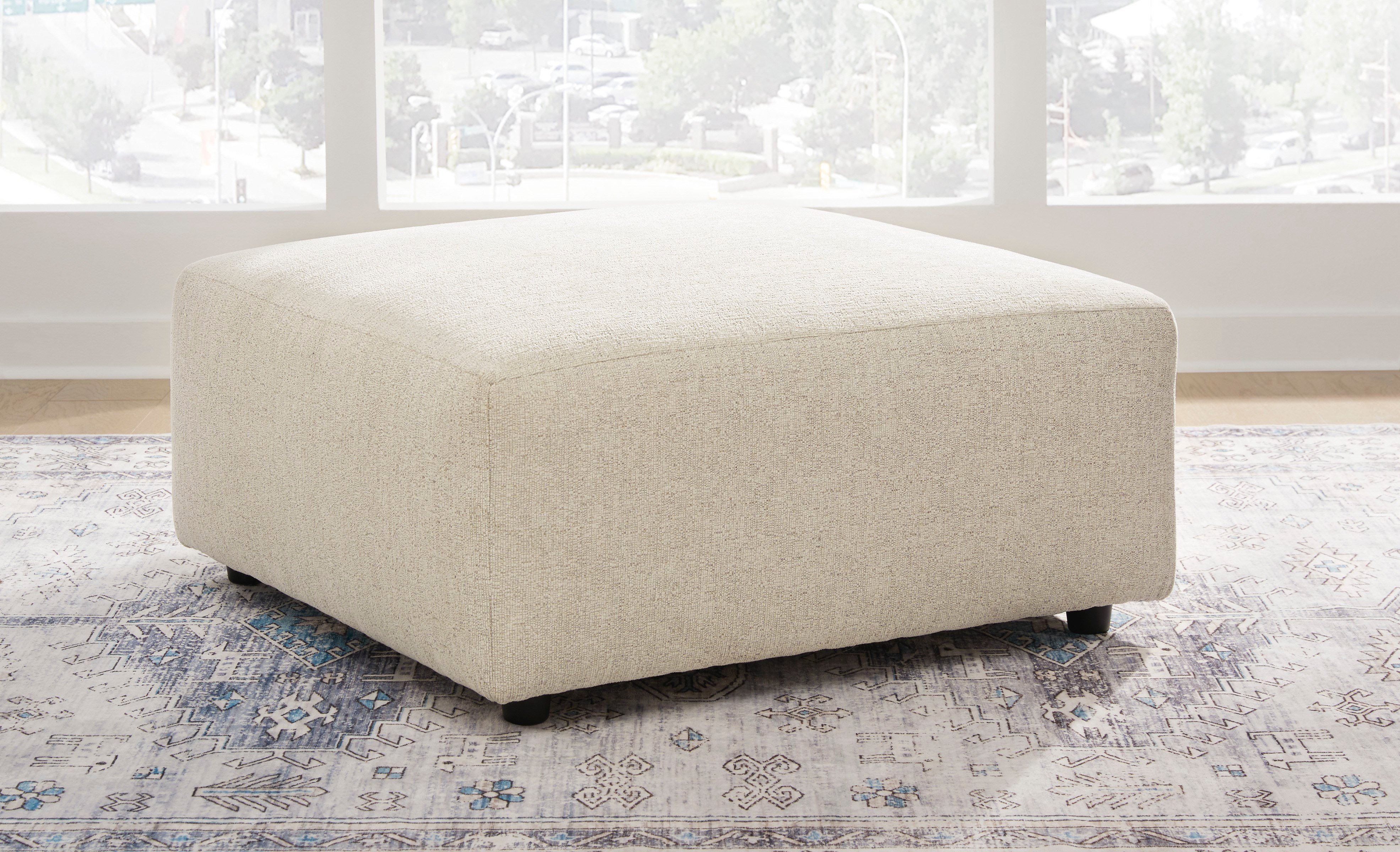 Edenfield Oversized Puf