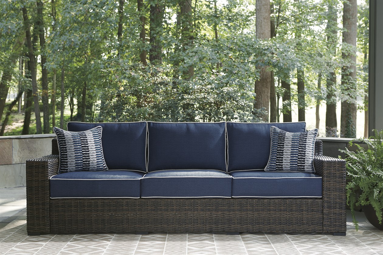 grasson-lane-coffee-table--439a-.jpg