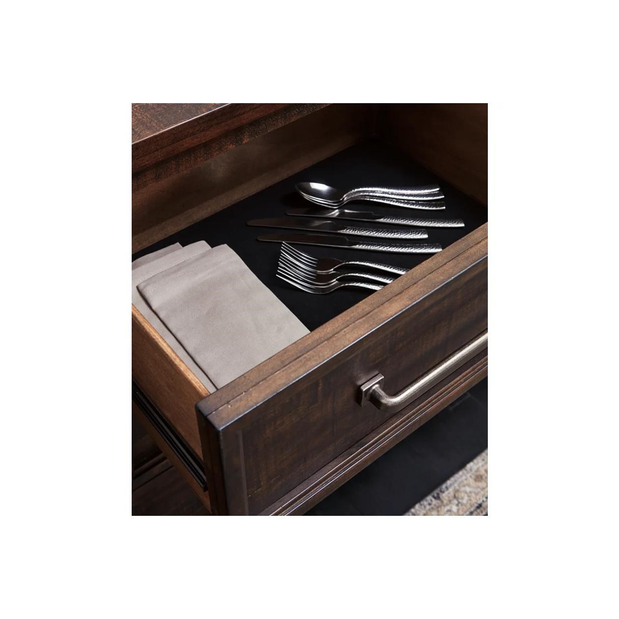 Hillcott Dining Server
