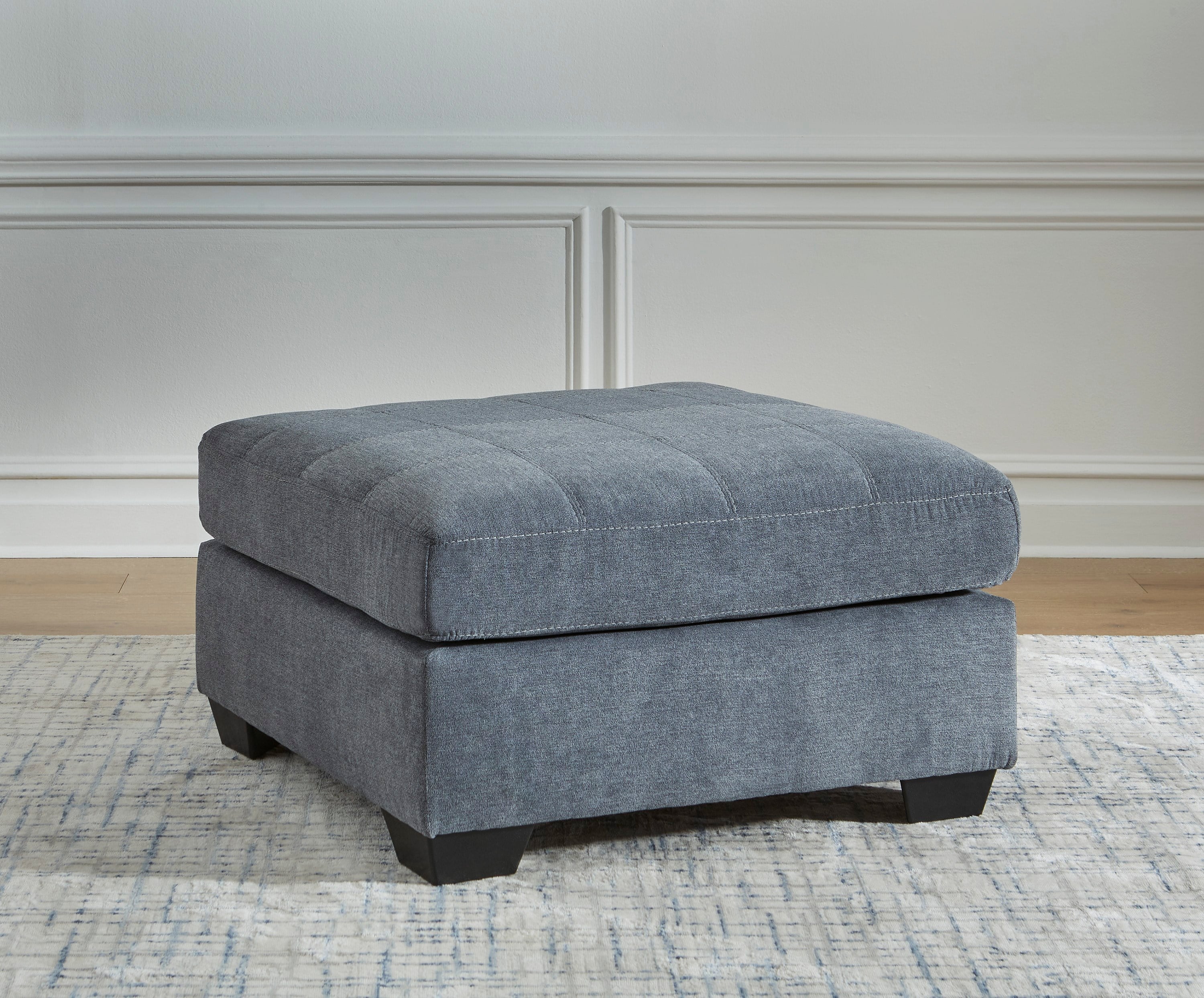 Marleton Oversized Puf