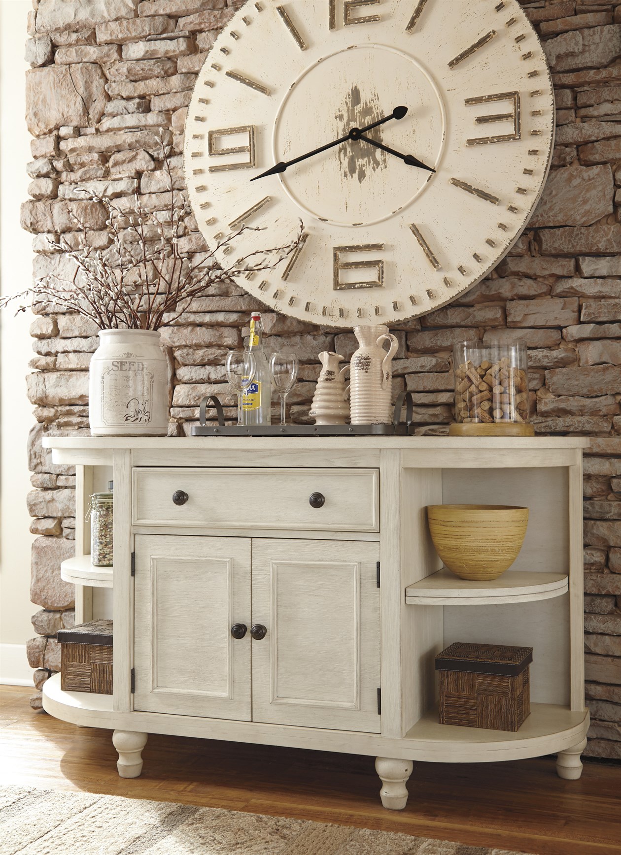marsilona-dining-server-d5fe73.jpg