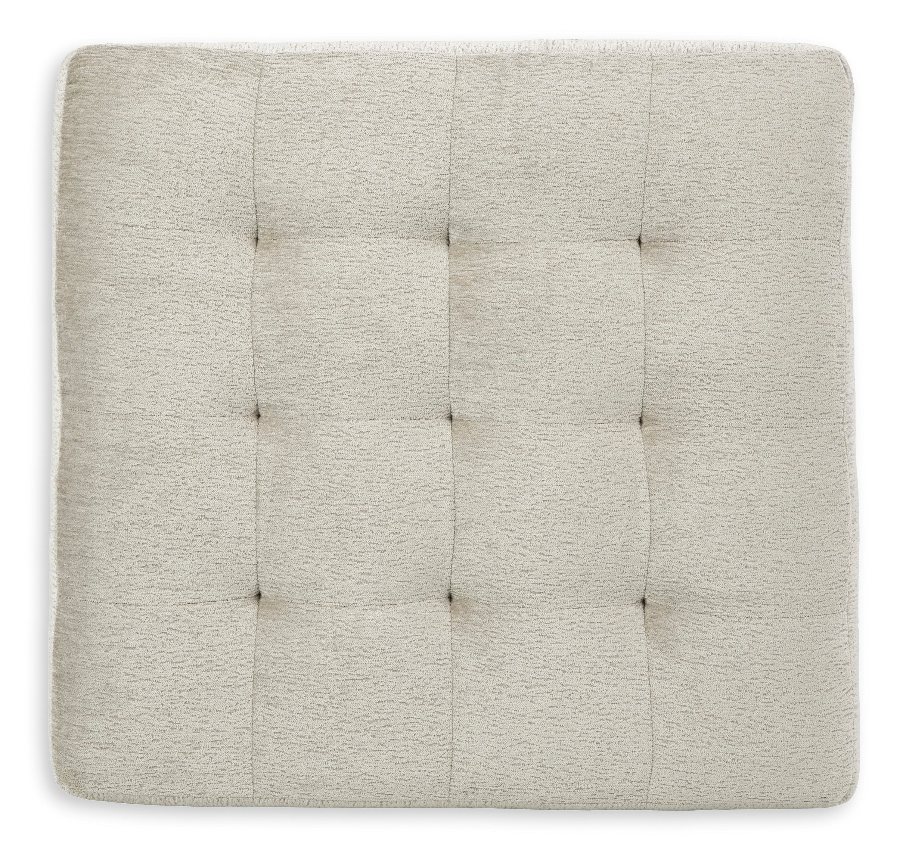 Maxon Place Oversized Puf