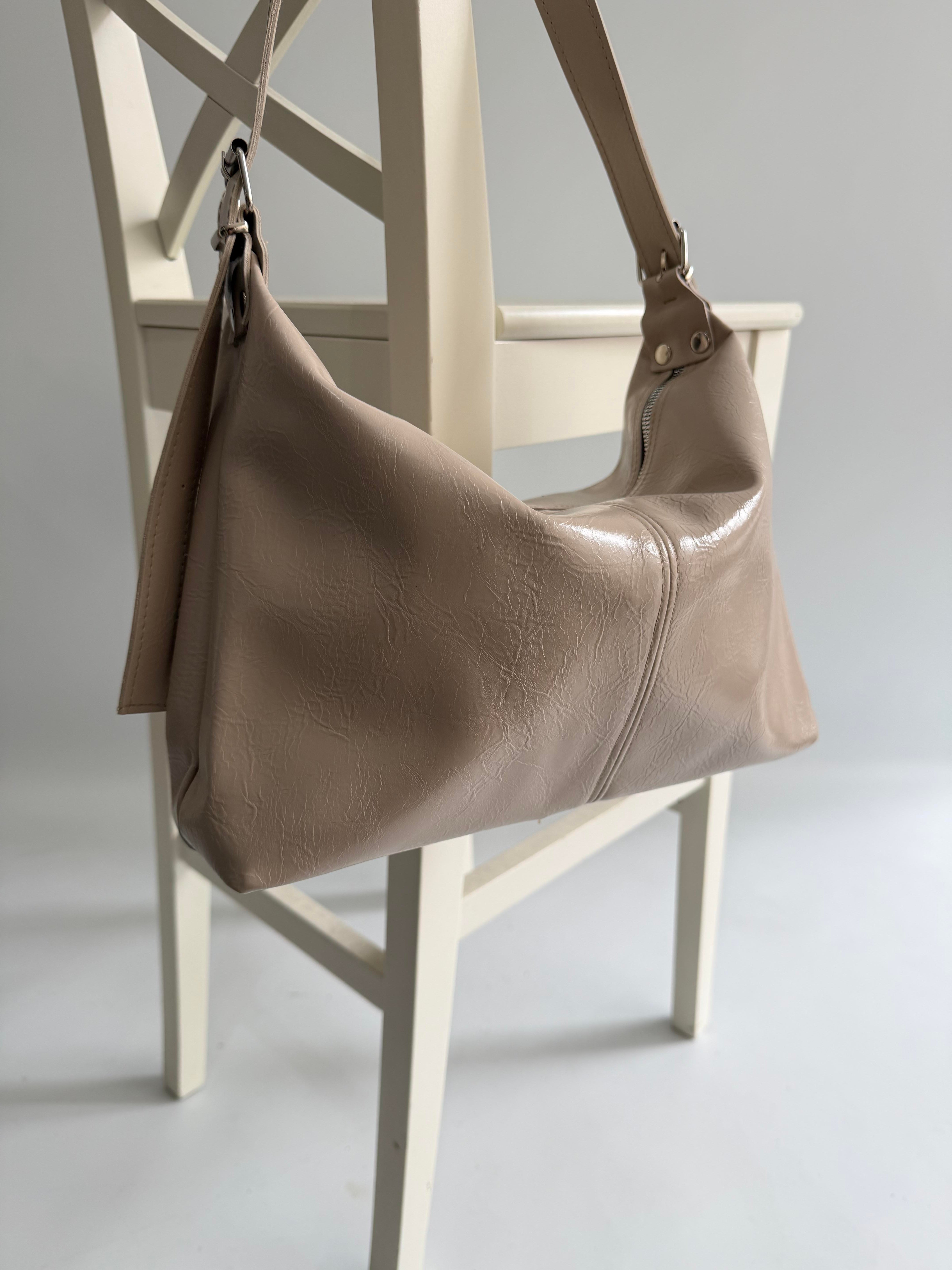 Lola Model El Ve Kadın Omuz Çantası Vizon