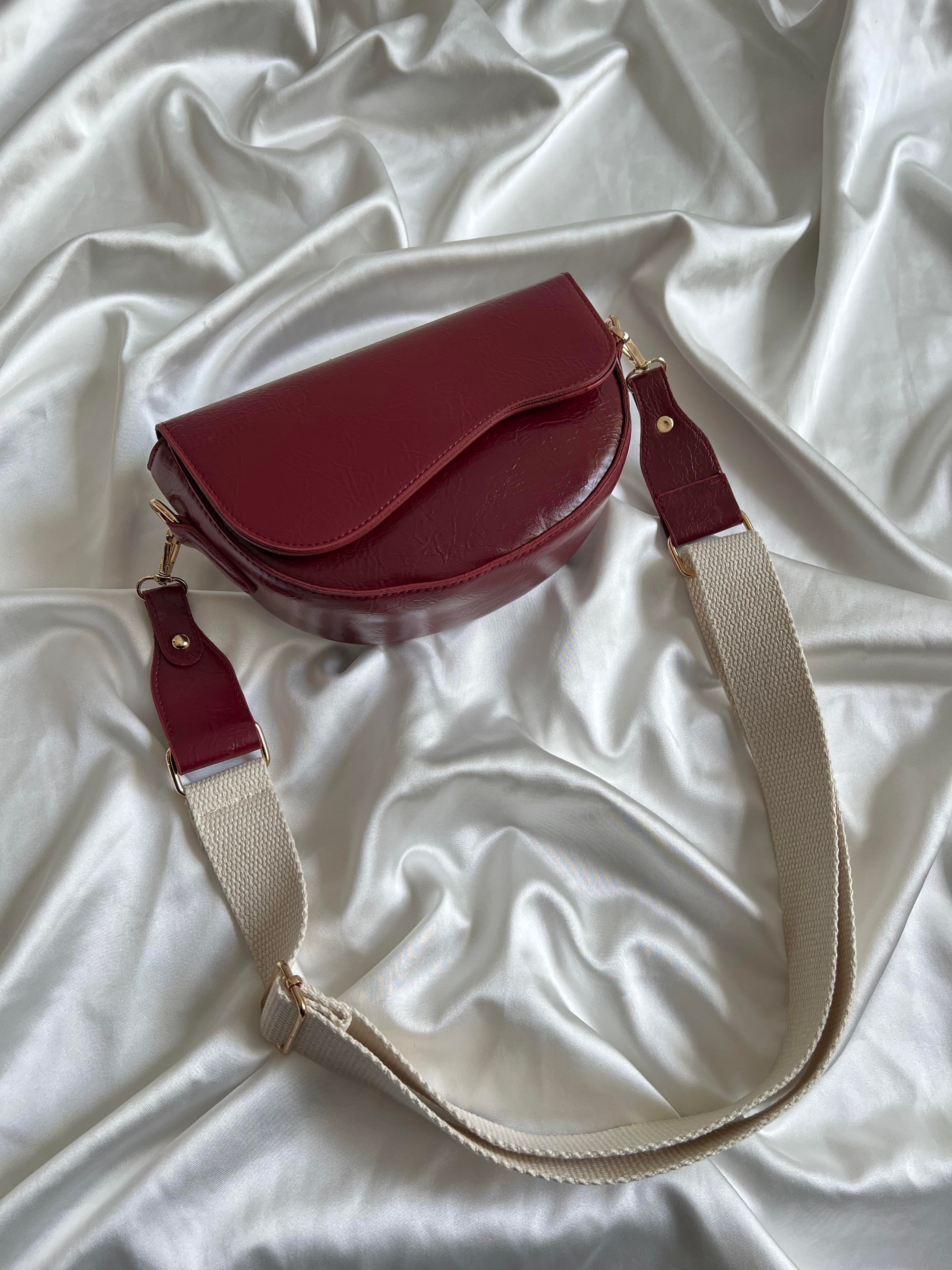 Oval Model El Ve Kadın Omuz Çantası Bordo