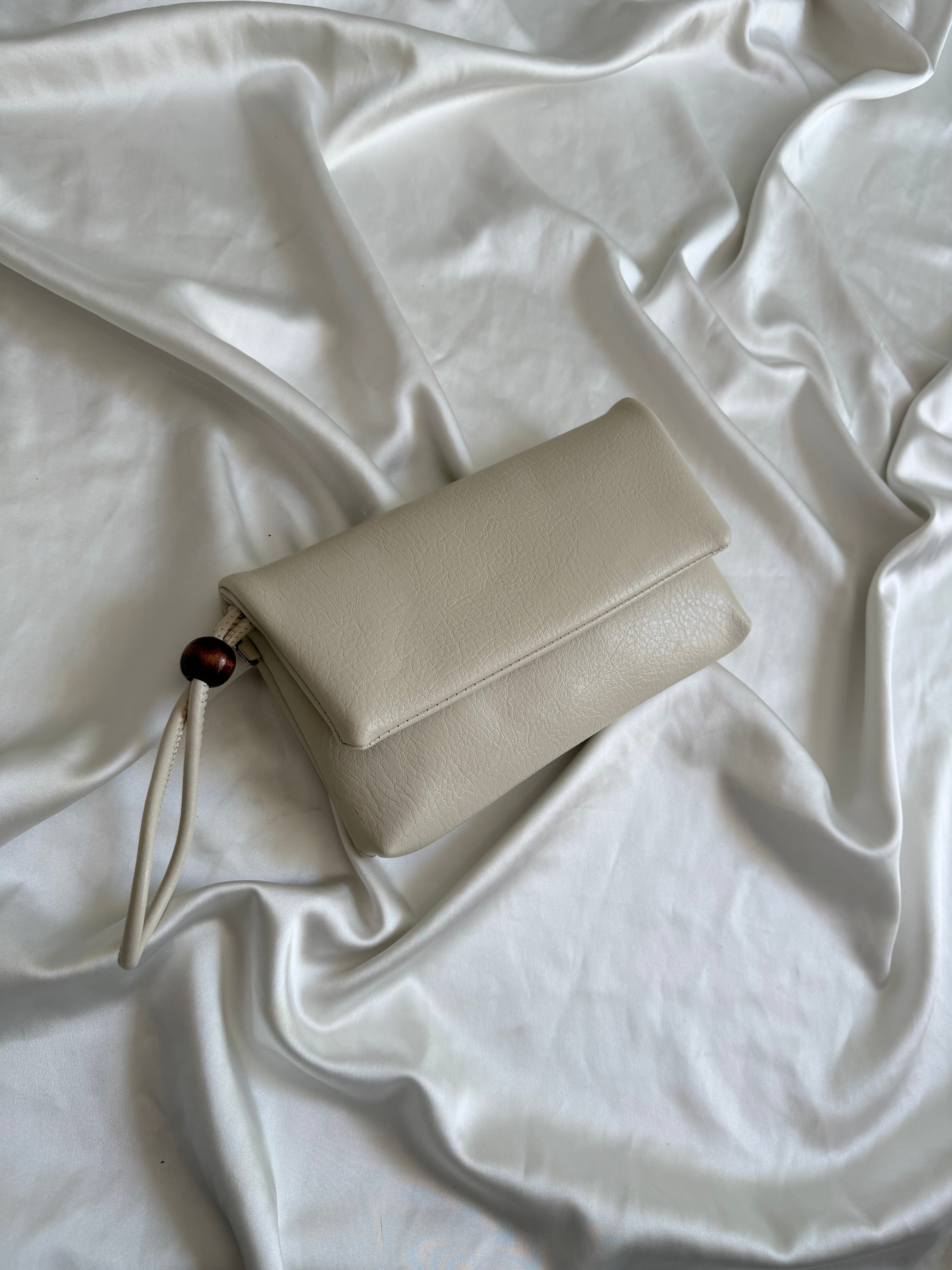 Sade Model Clutch Çanta , Portföy Çanta , El Çantası  Krem