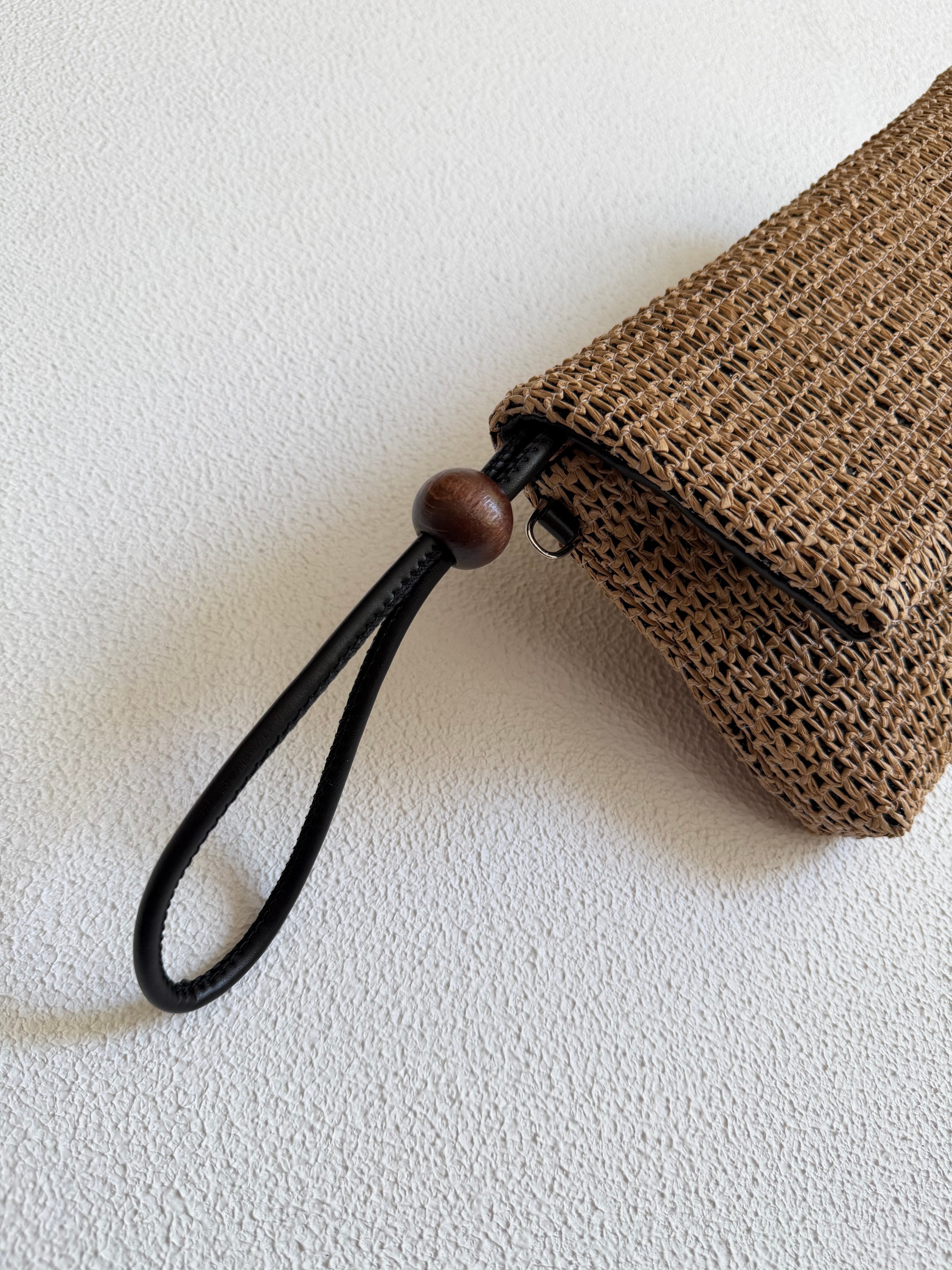 Sade Model Clutch Çanta , Portföy Çanta , El Çantası  Hasır Cam Kırığı Siyah