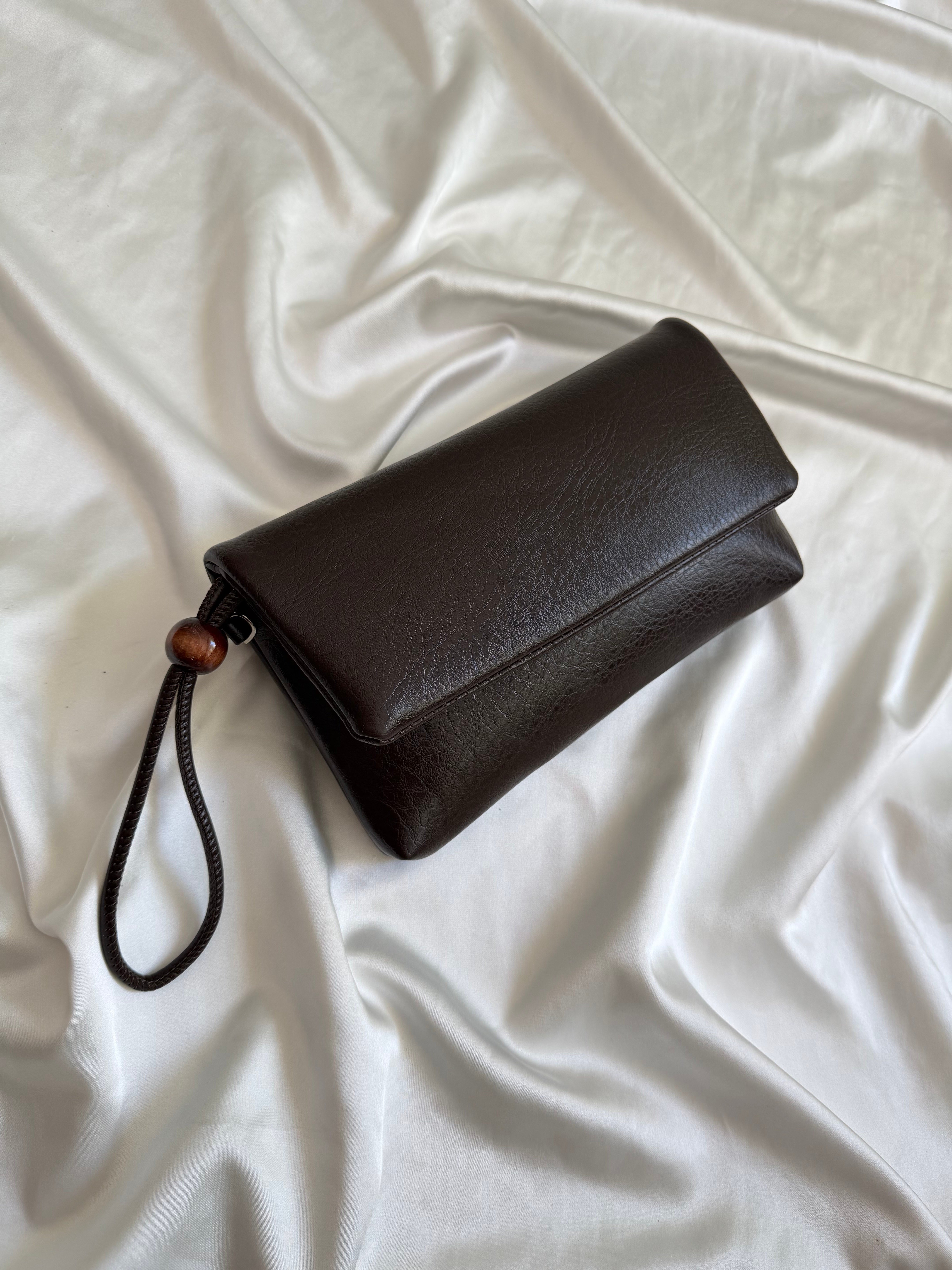 Sade Model Clutch Çanta , Portföy Çanta , El Çantası  Acı Kahve