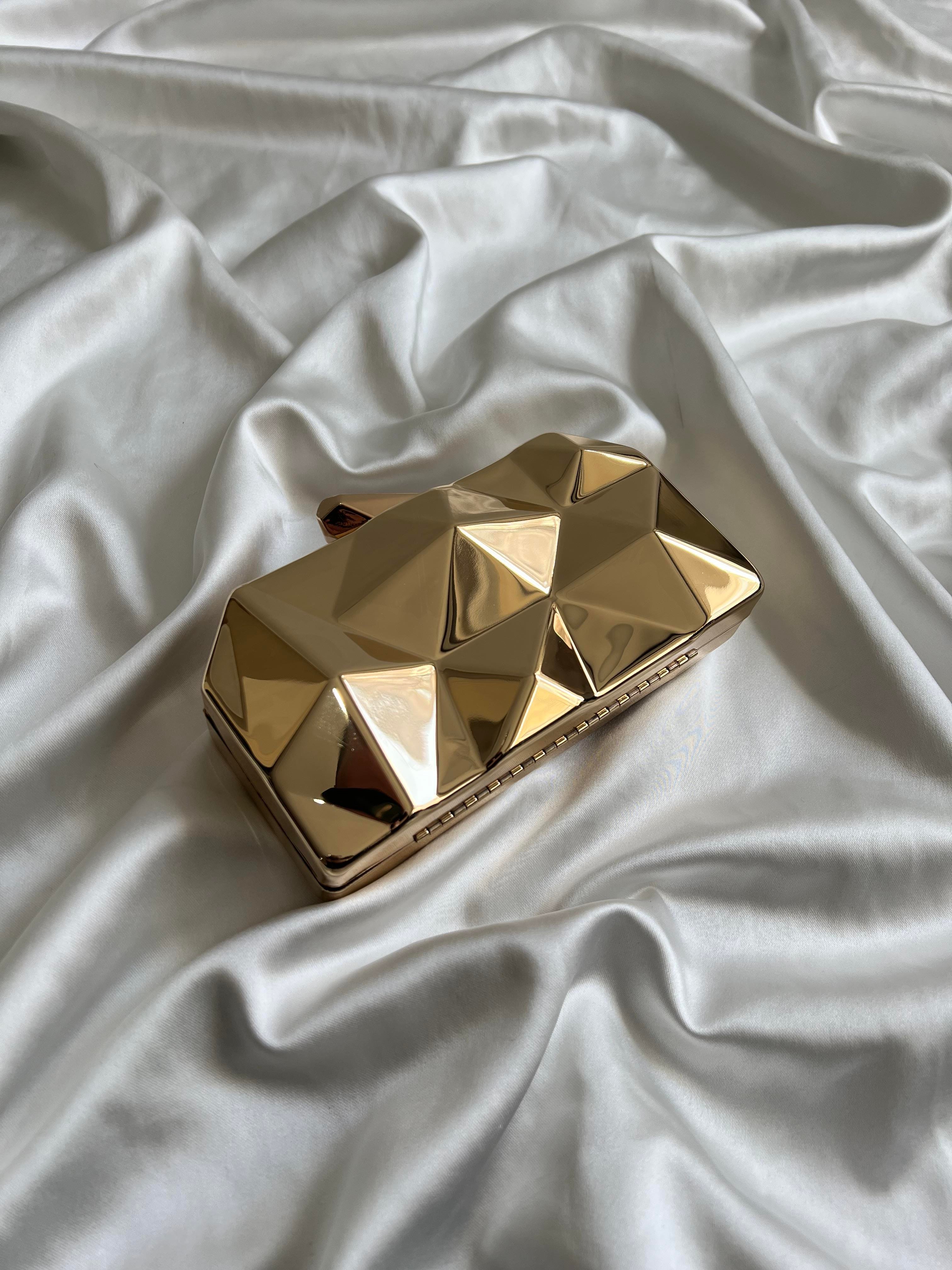 Zikzak Model El Ve Kadın Omuz Çantası Gold