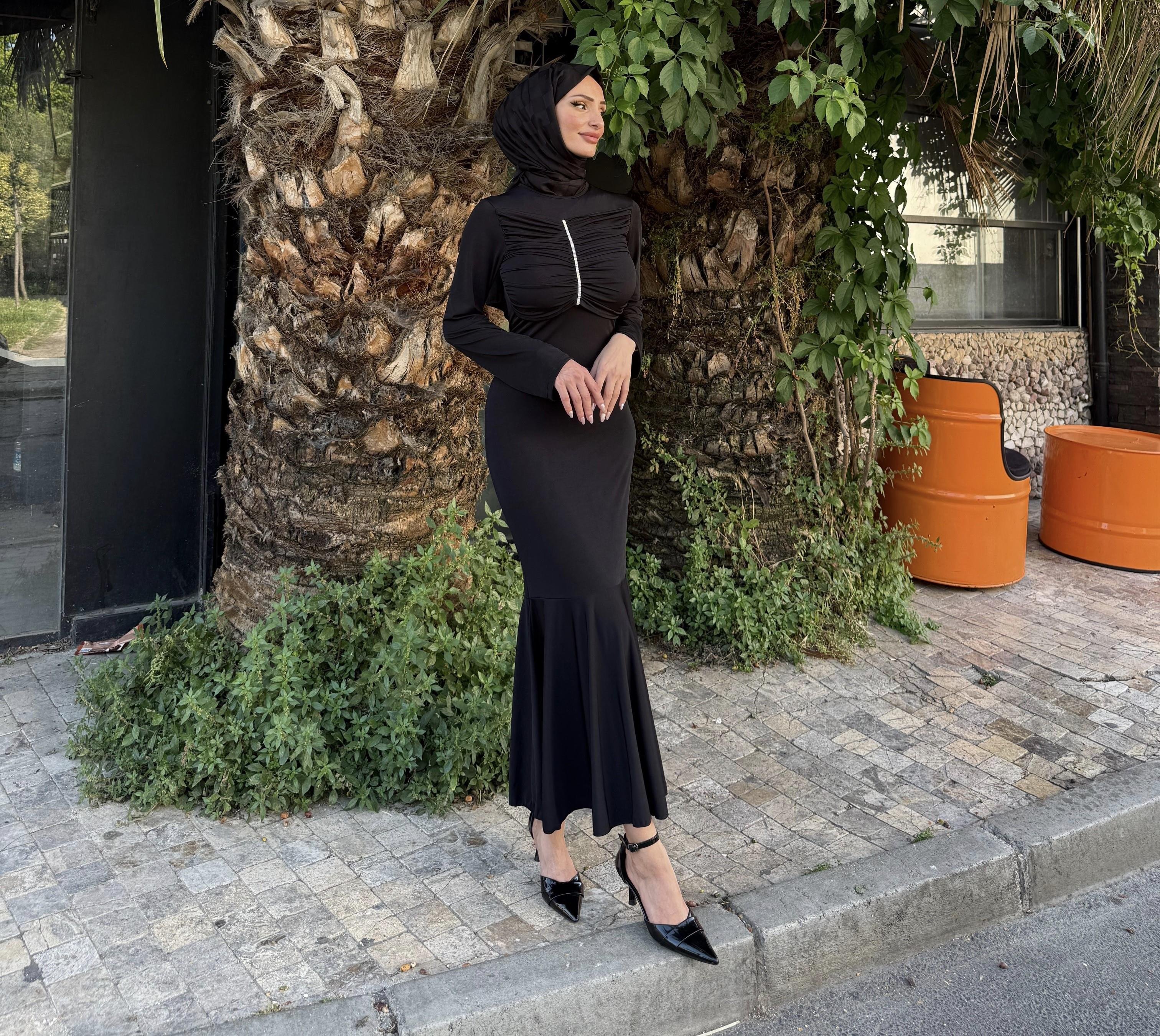 Erva Taşlı Elbise Siyah