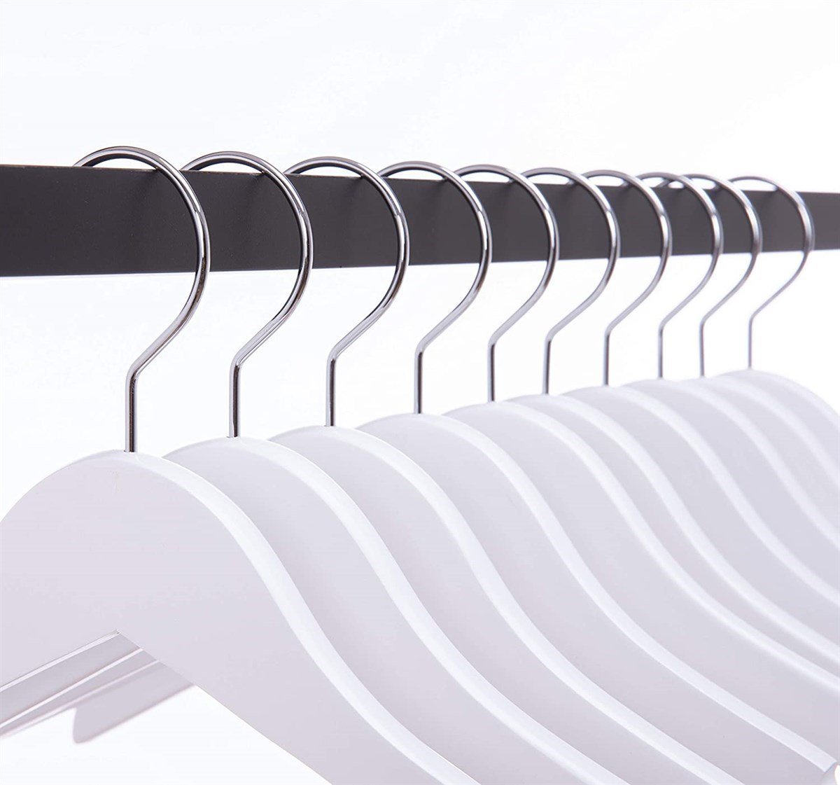 12 Adet Beyaz Ahşap Bebek Elbise Askısı Vernikli Ahşap Çocuk Askısı Beyaz Boyalı 32 cm