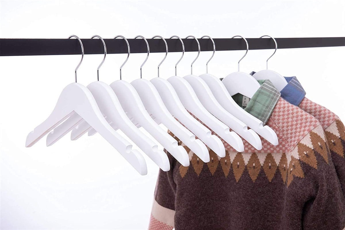 12 Adet Beyaz Ahşap Bebek Elbise Askısı Vernikli Ahşap Çocuk Askısı Beyaz Boyalı 32 cm