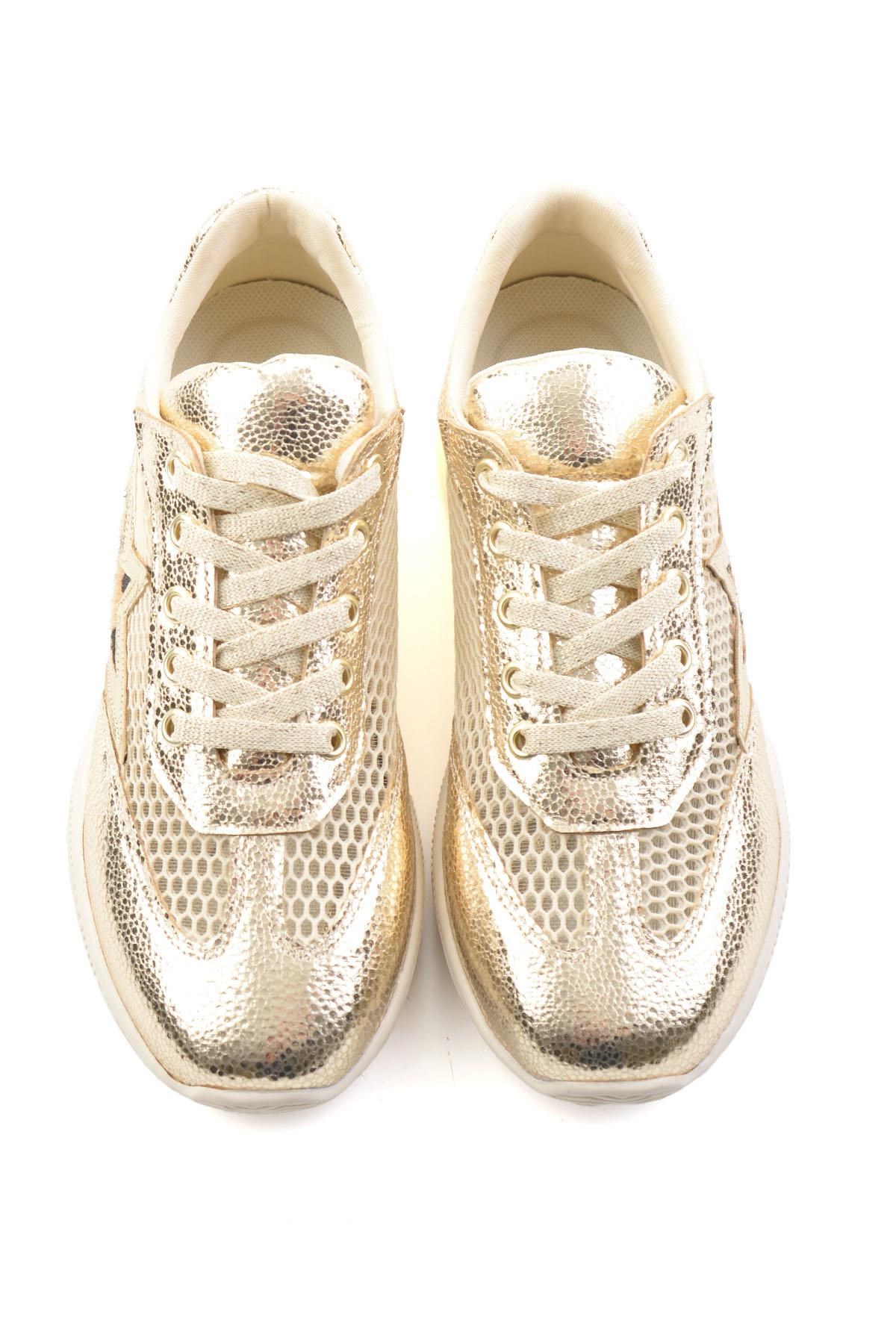 Altın  Kadın Sneaker K01313003309