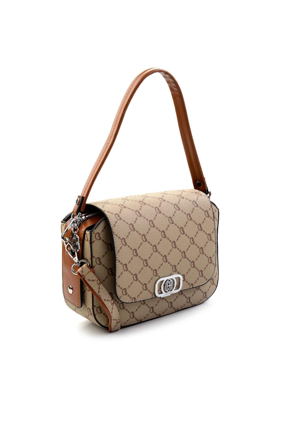 Bej 2  Kadın Postacı Çanta C06636431451