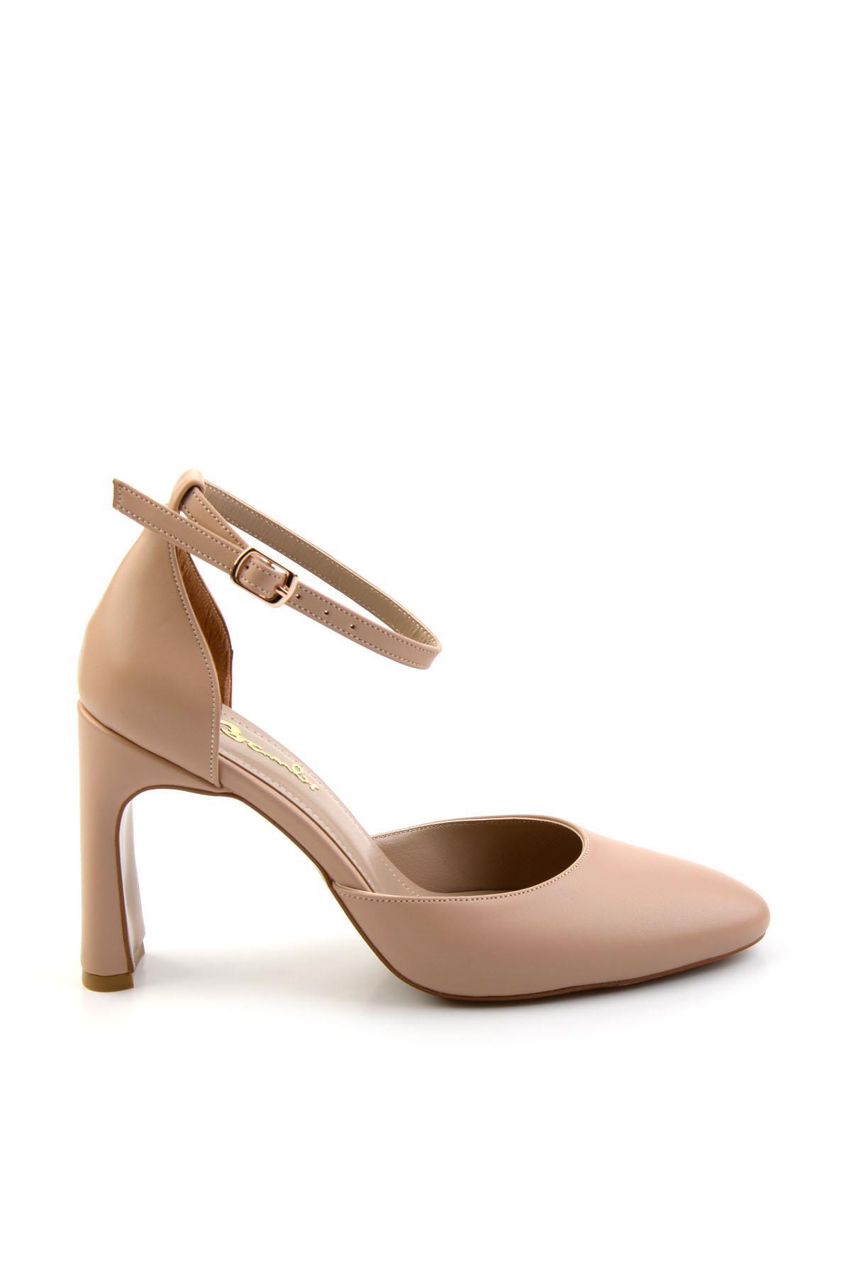 Bej  Kadın Klasik Topuklu Ayakkabı K01209401009
