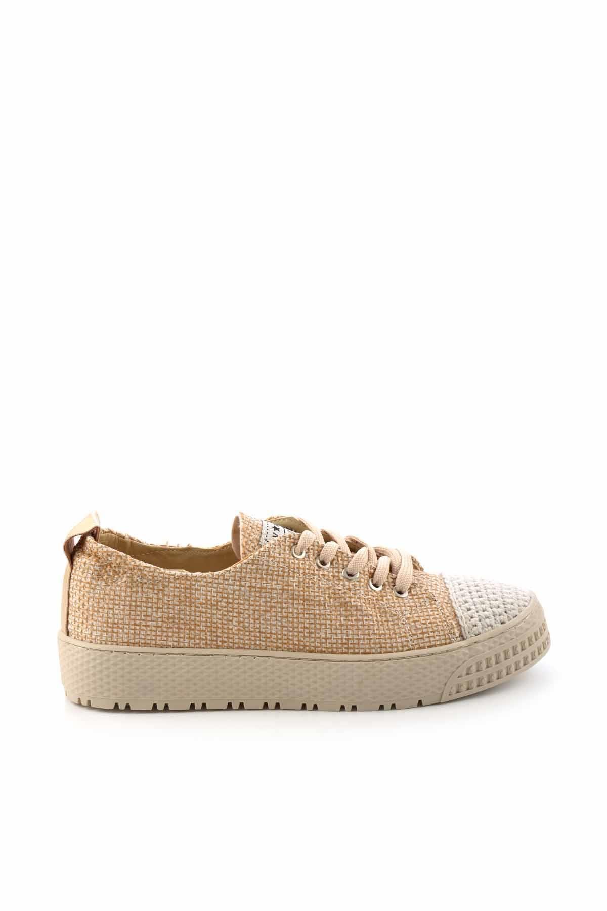 Bej Keten  Kadın Sneaker K01129012018