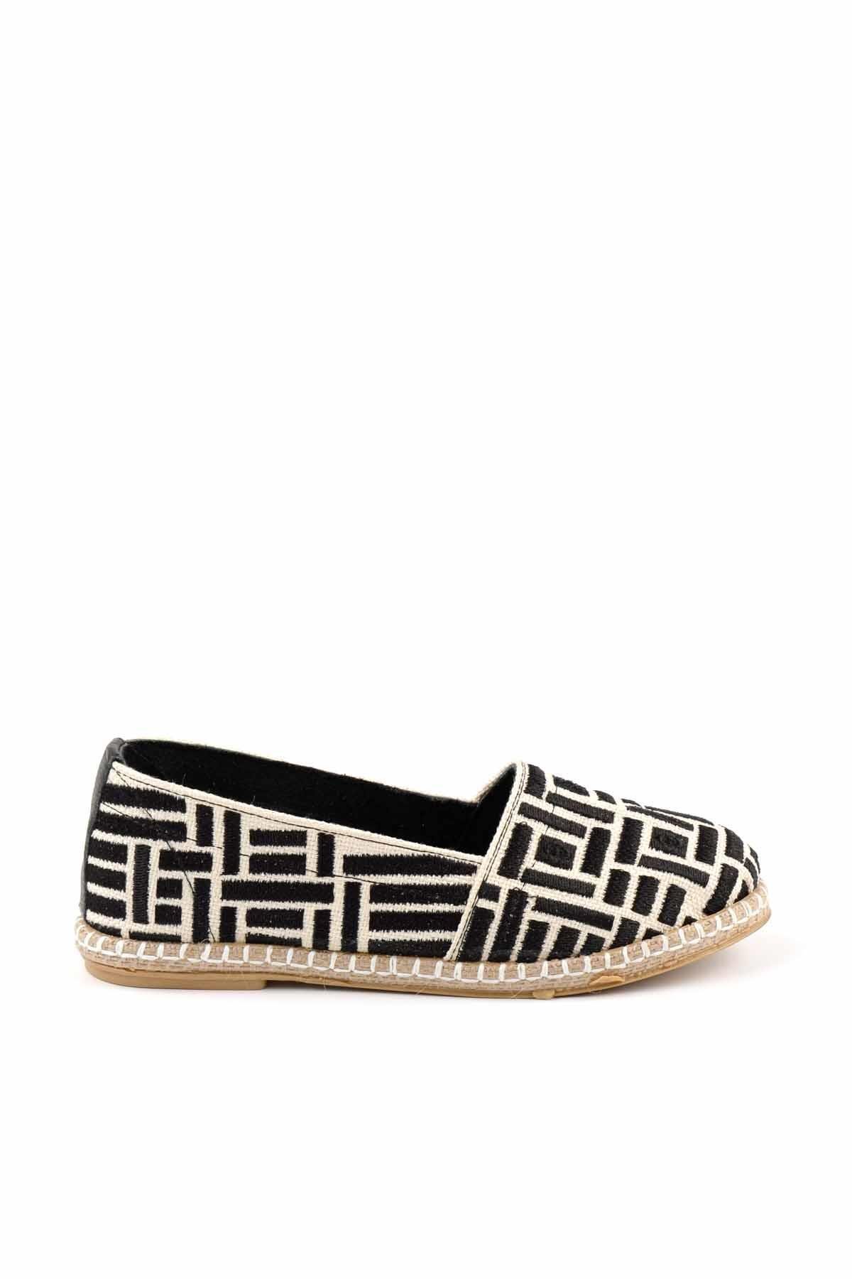 Bej Siyah Leather Kadın Espadril K01534070628