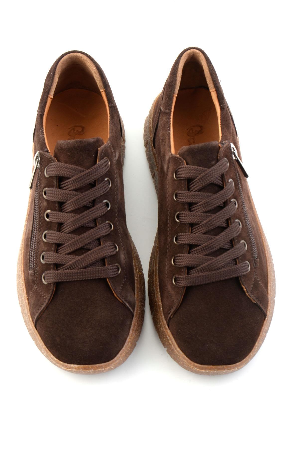 Bej Süet Hakiki Deri Kadın Sneaker K01331200302