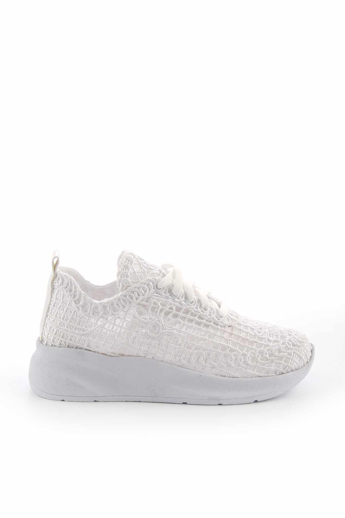 Beyaz Dantel  Kadın Sneaker K01343038013