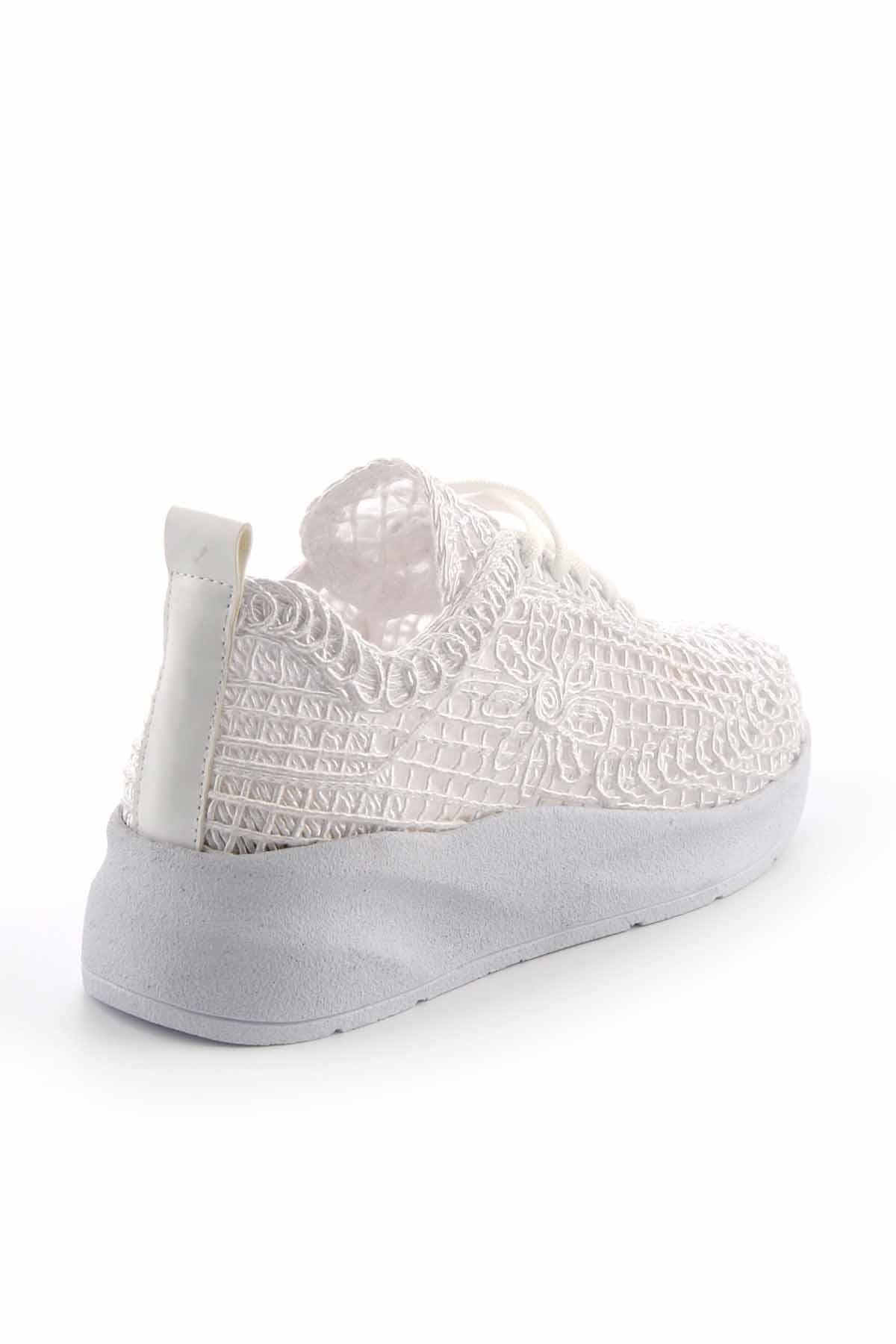 Beyaz Dantel  Kadın Sneaker K01343038013