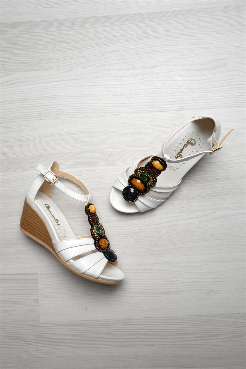 BEYAZ OUTLET SANDALET D0178101209