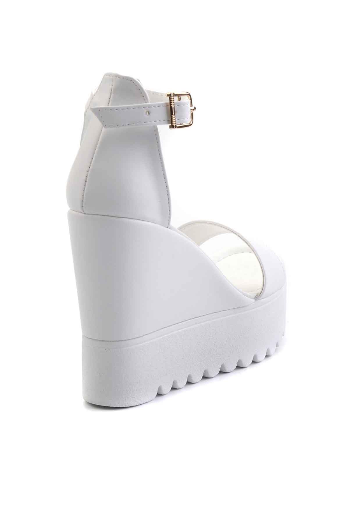 Beyaz  Kadın Dolgu Topuklu Ayakkabı K05897031009