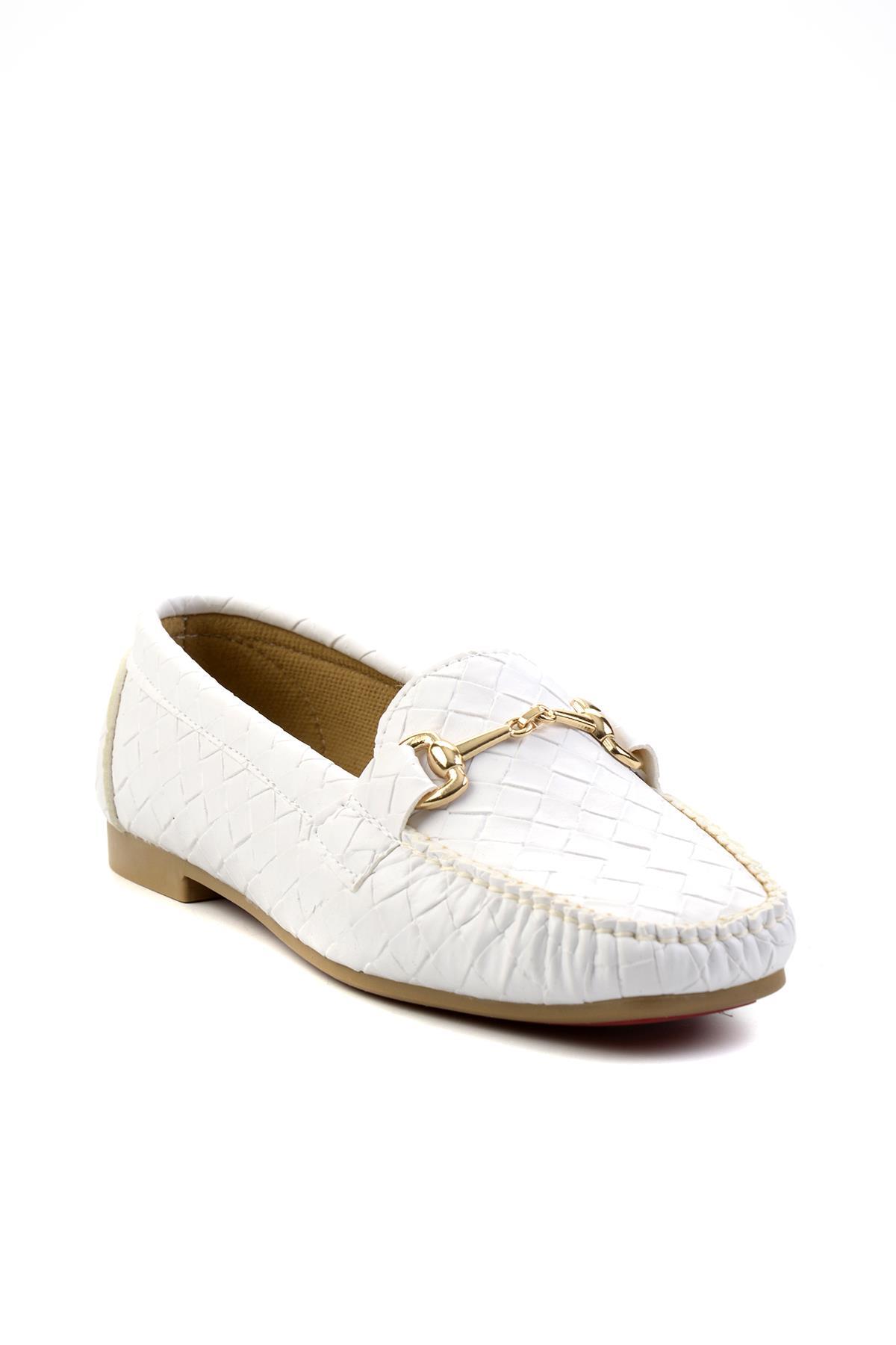 Beyaz  Kadın Loafer Ayakkabı K01542030710