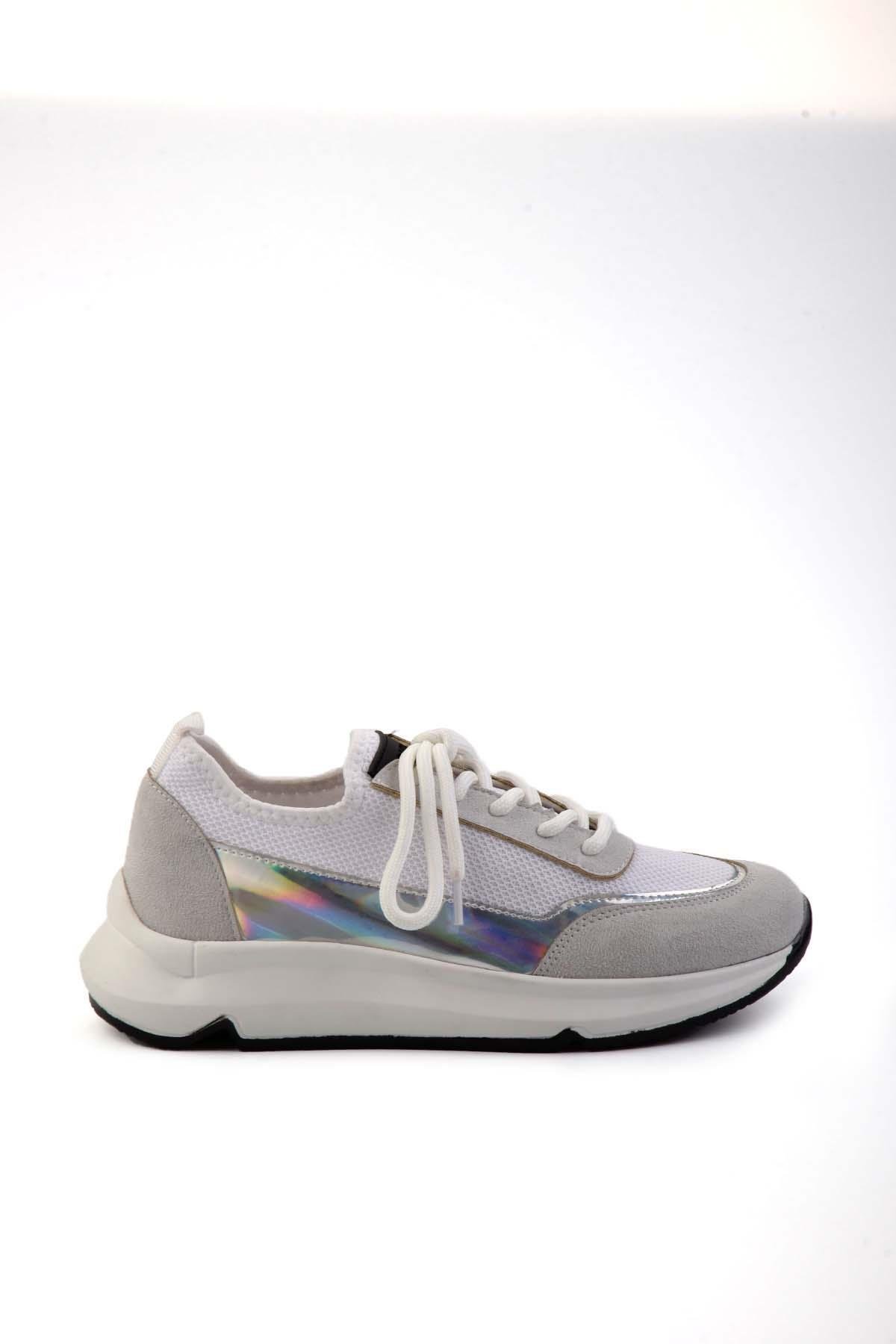 Beyaz  Kadın Sneaker K01228010339