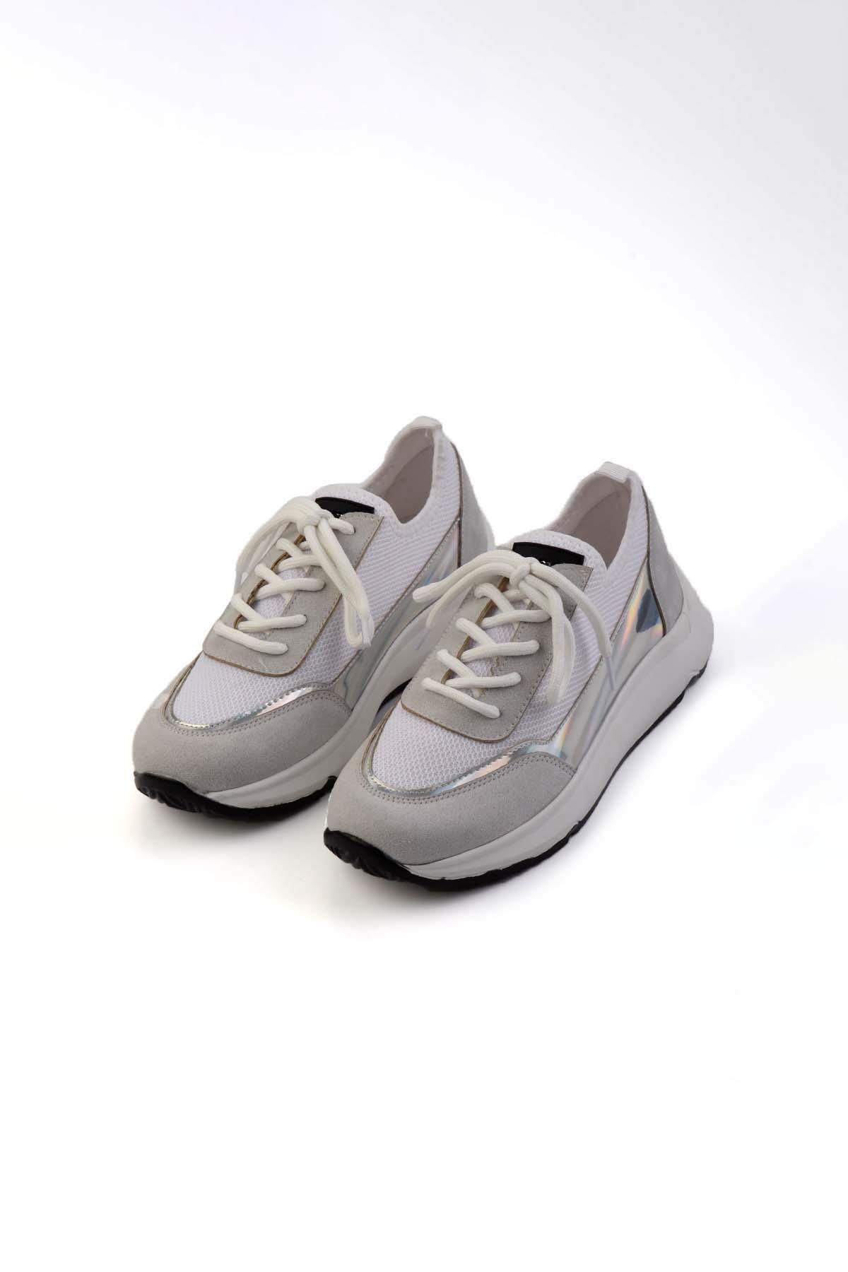 Beyaz  Kadın Sneaker K01228010339