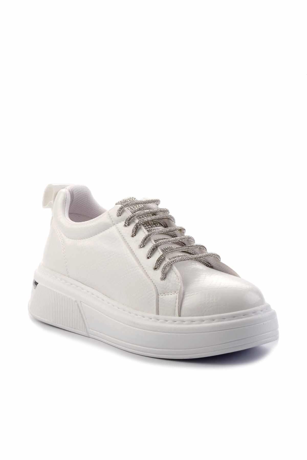 Beyaz  Kadın Sneaker K01377023409