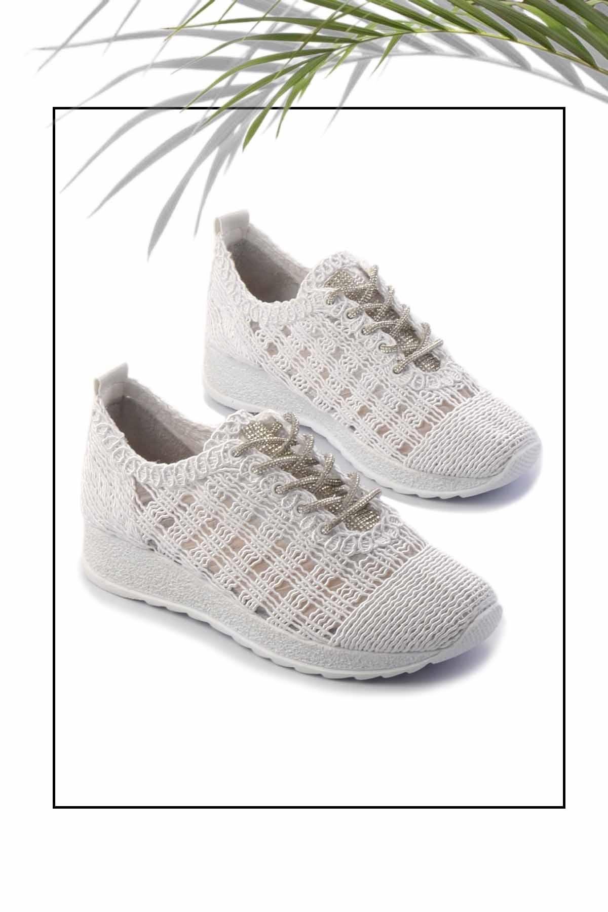 Beyaz  Kadın Sneaker K01461055516