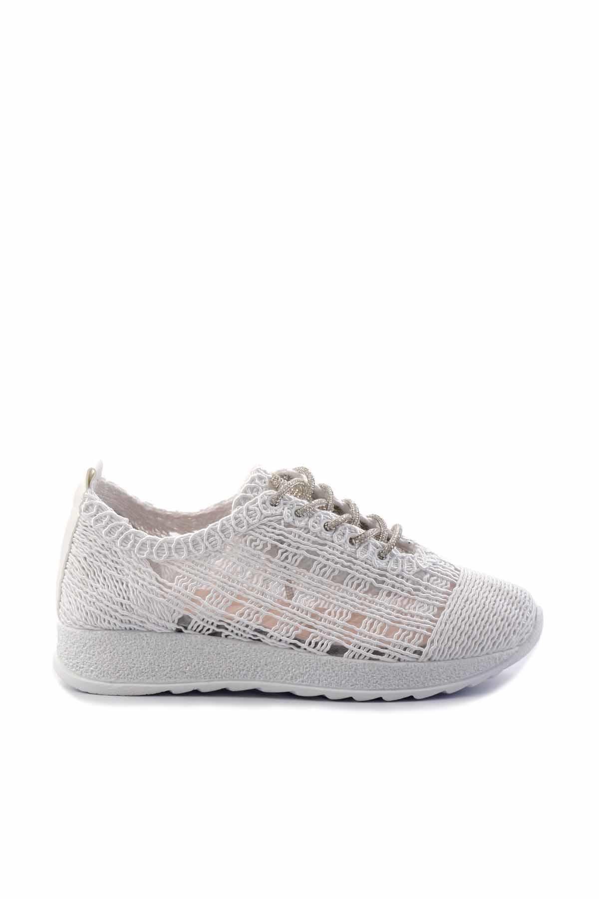 Beyaz  Kadın Sneaker K01461055516