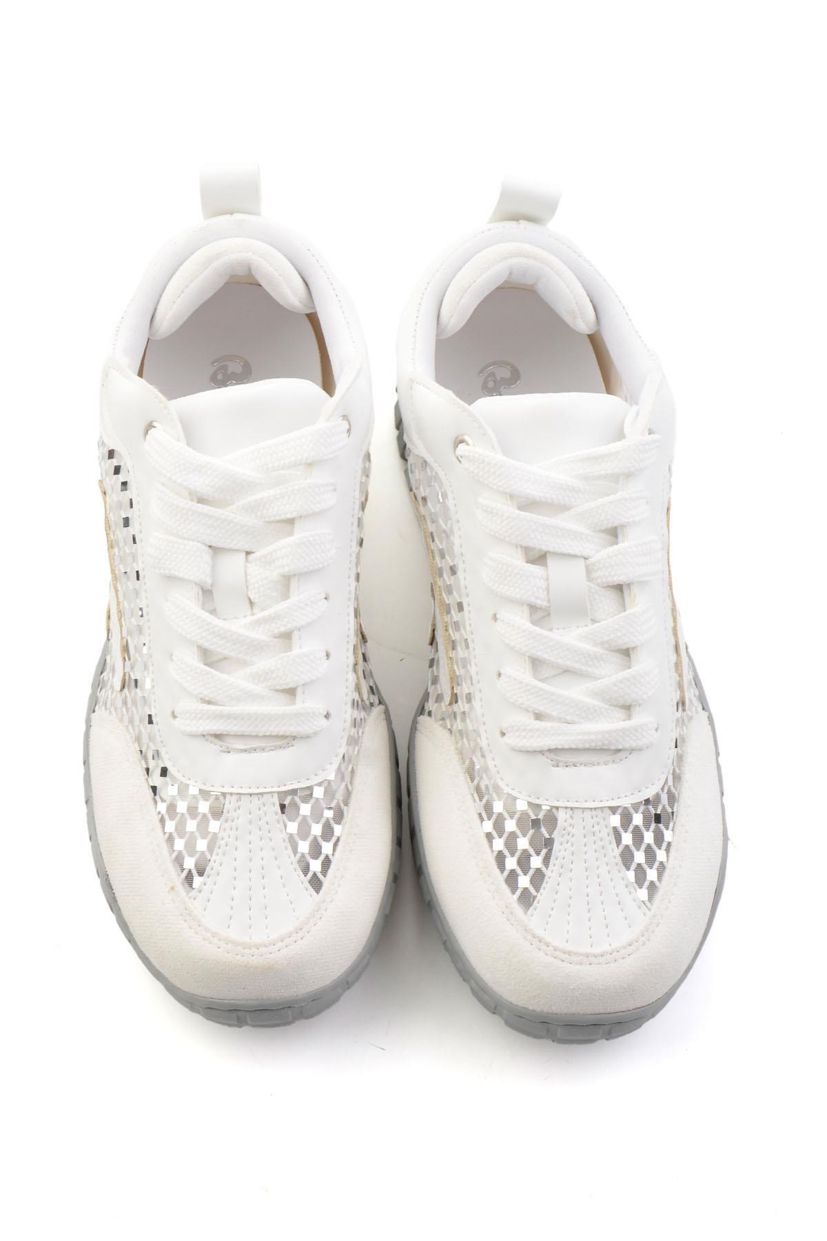 Beyaz  Kadın Sneaker K01646000122
