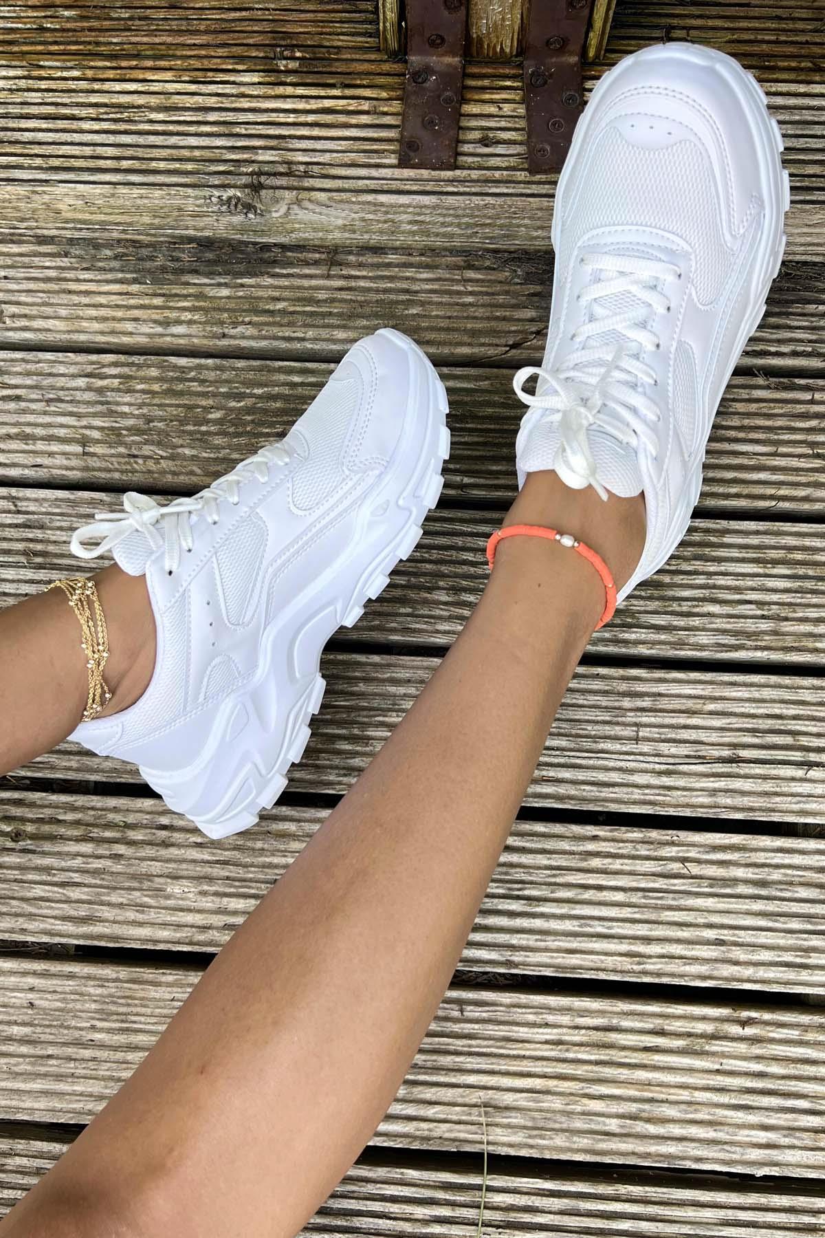 Beyaz  Kadın Sneaker K01876015009