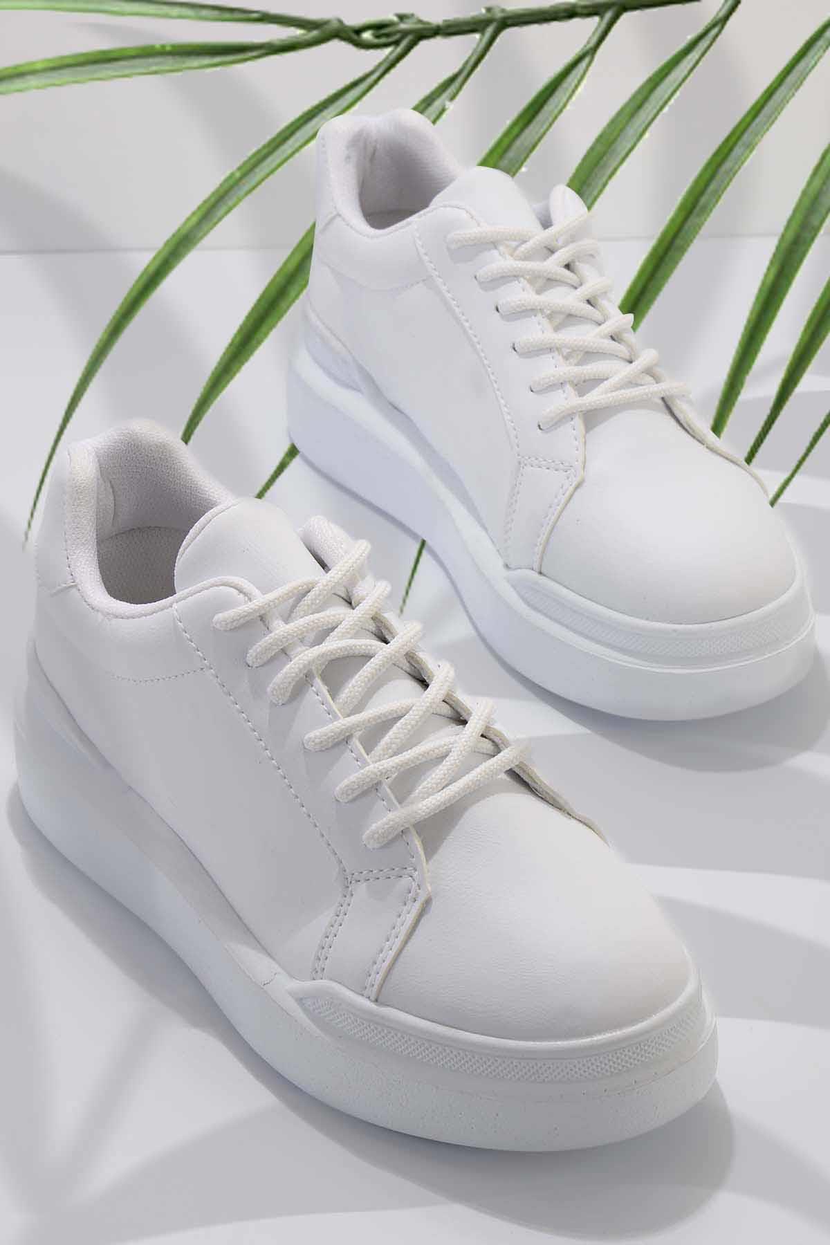 Beyaz  Kadın Sneaker K01938009009