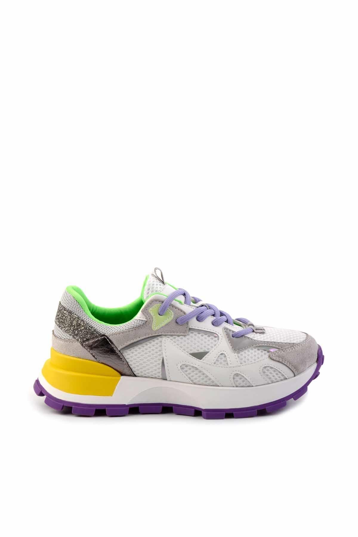Beyaz Süet  Kadın Sneaker K01429160202