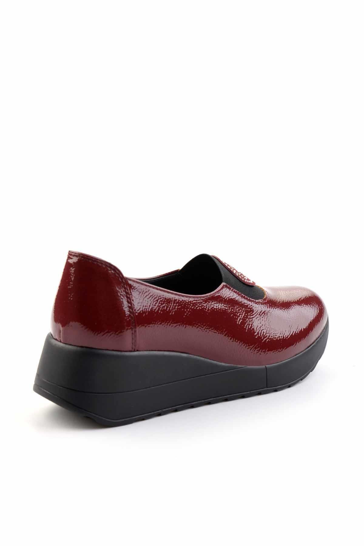 Bordo  Kadın Casual Ayakkabı K01586391108