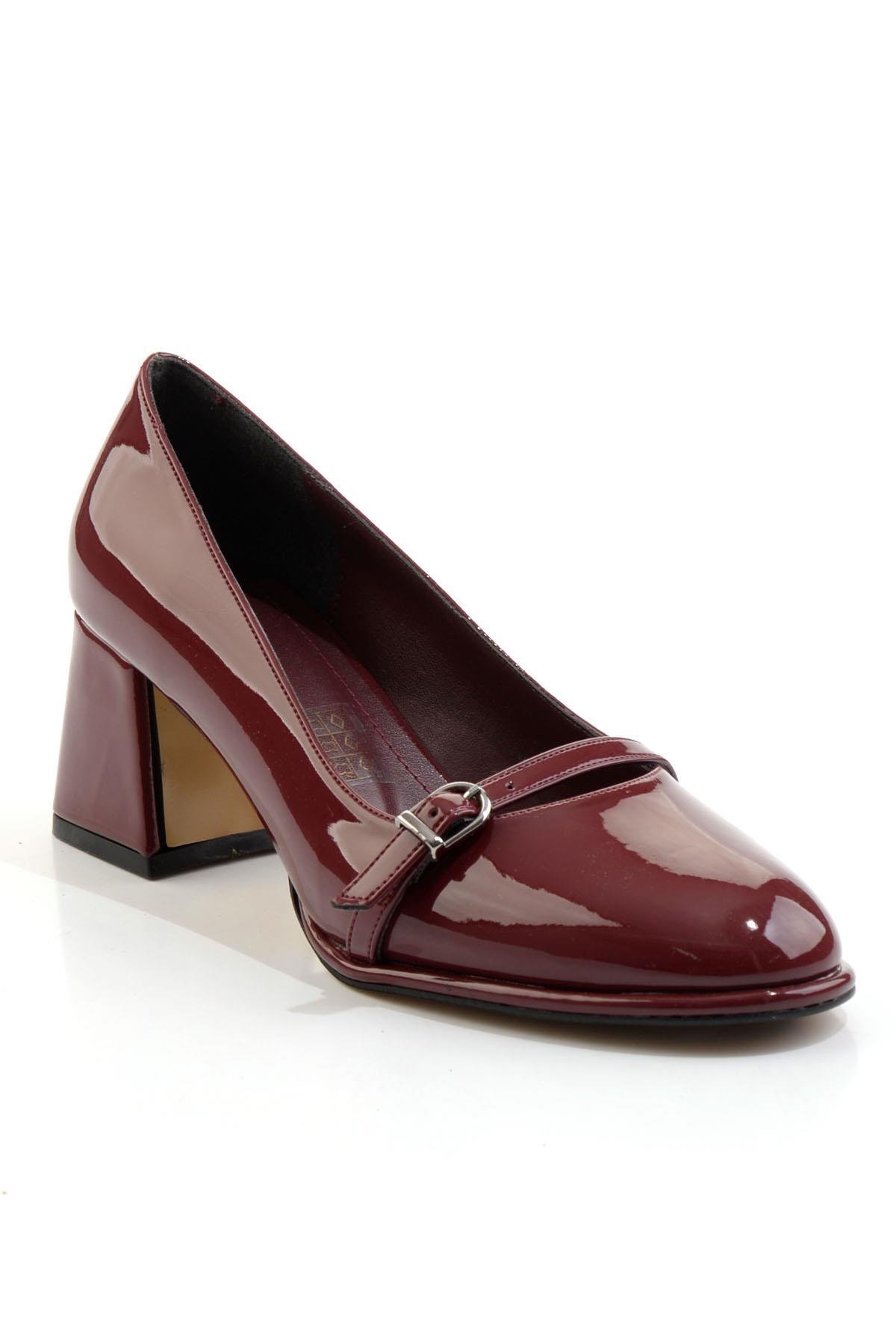 Bordo  Kadın Klasik Topuklu Ayakkabı K01231468998