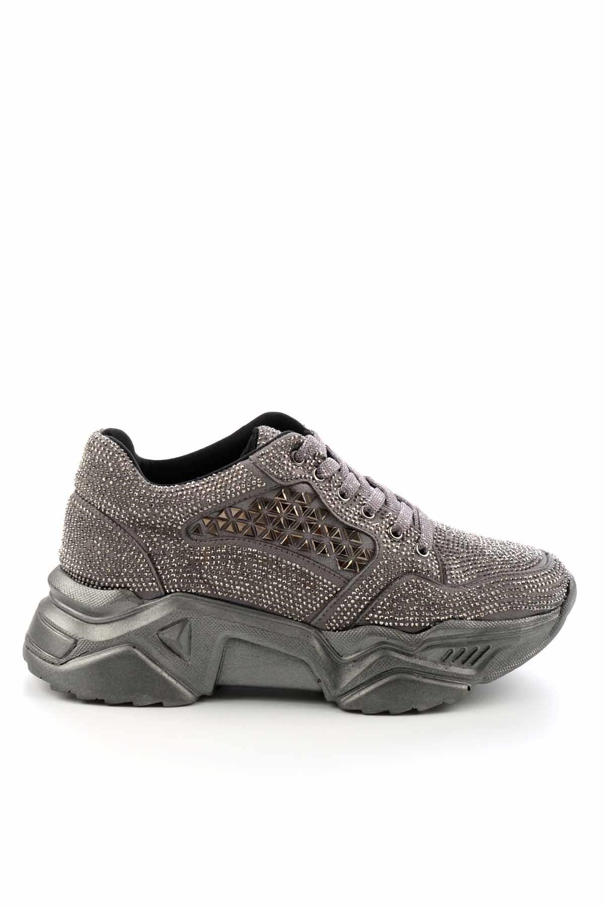 Gri Taşlı  Kadın Sneaker K01868302802