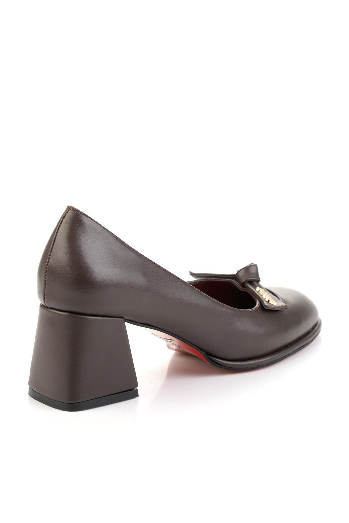Kahve  Kadın Klasik Topuklu Ayakkabı K01231467509