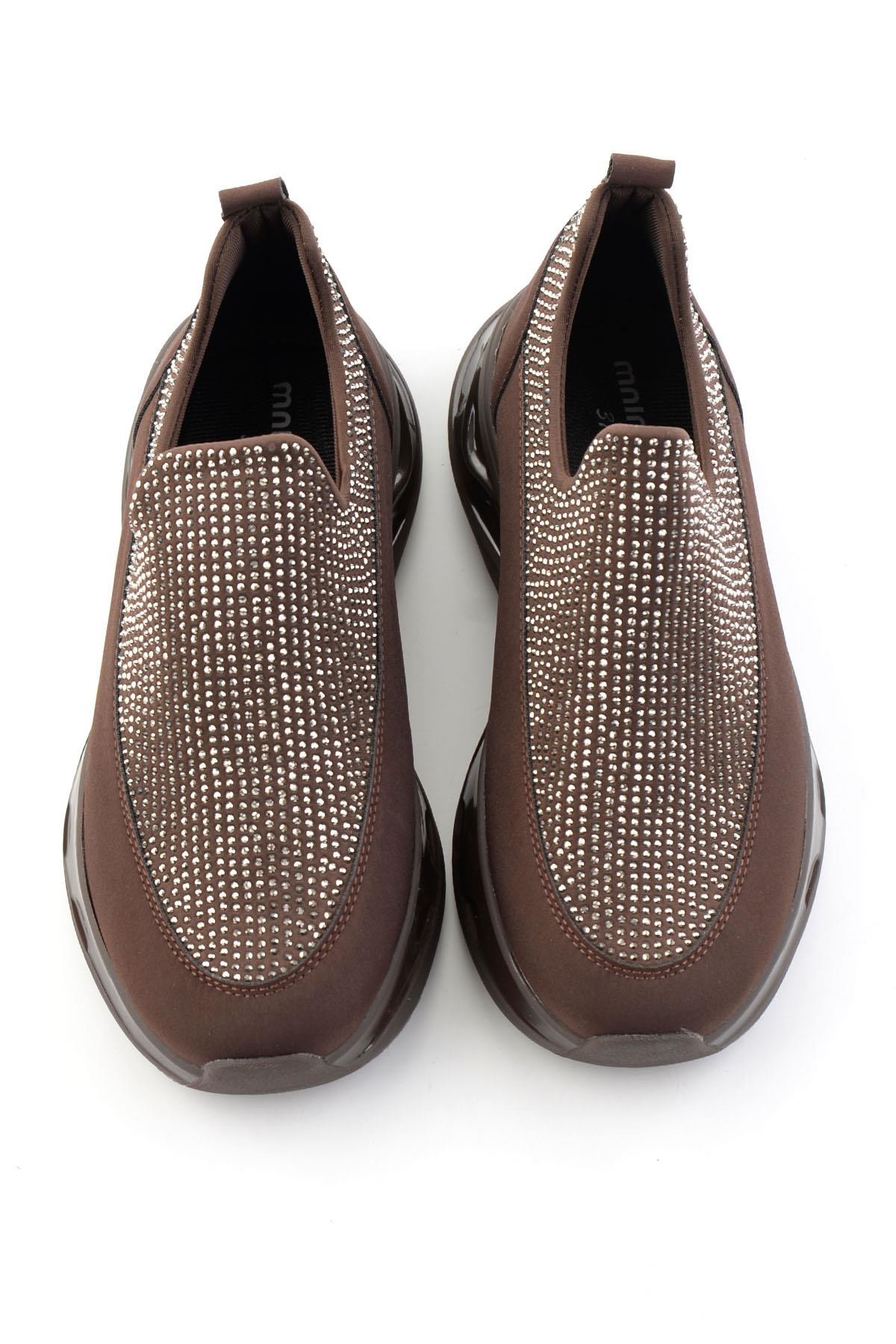 Kahve Platin Taşlı  Kadın Sneaker K01228092220