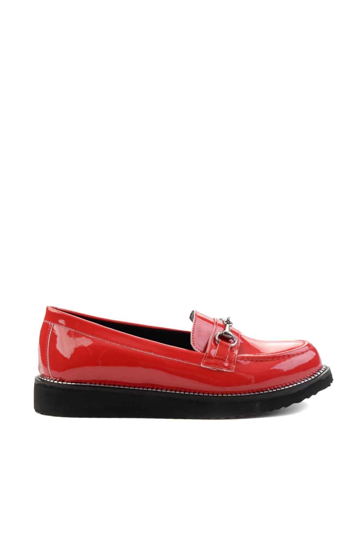 Kırmızı Rugan  Kadın Loafer Ayakkabı M0538012098