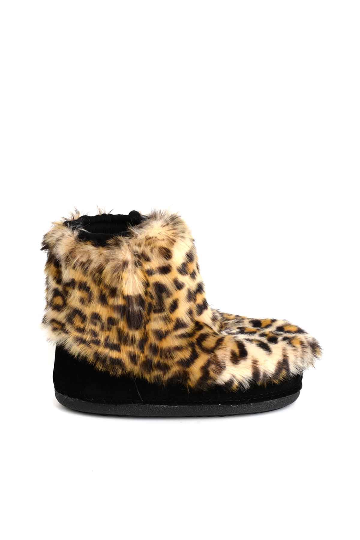 Leopar Kadın Bot
