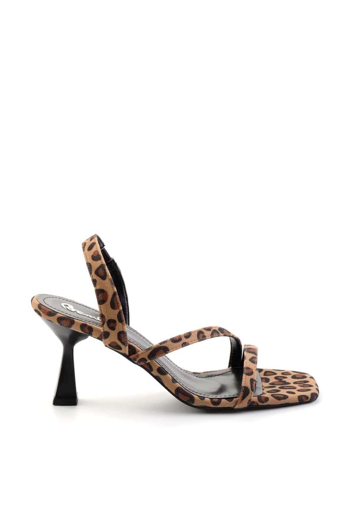 Leopar Kumaş  Kadın Klasik Topuklu Ayakkabı K05397085304